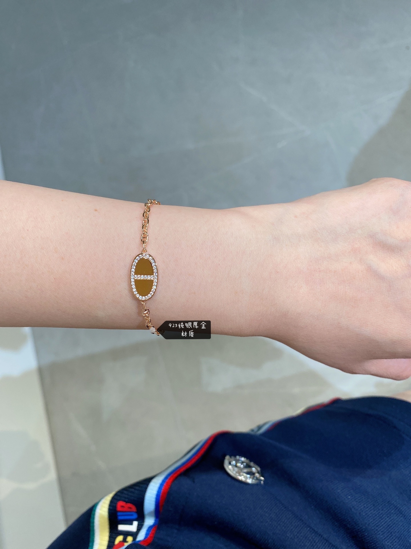 Buy replica Hermes New Diamond Paved Pig Nose Bracelet and replica jewelry from PICKS Jewelry