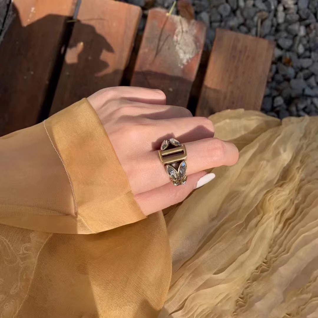 Buy replica Dior Vintage Rhinestone Ring and replica jewelry from PICKS Jewelry