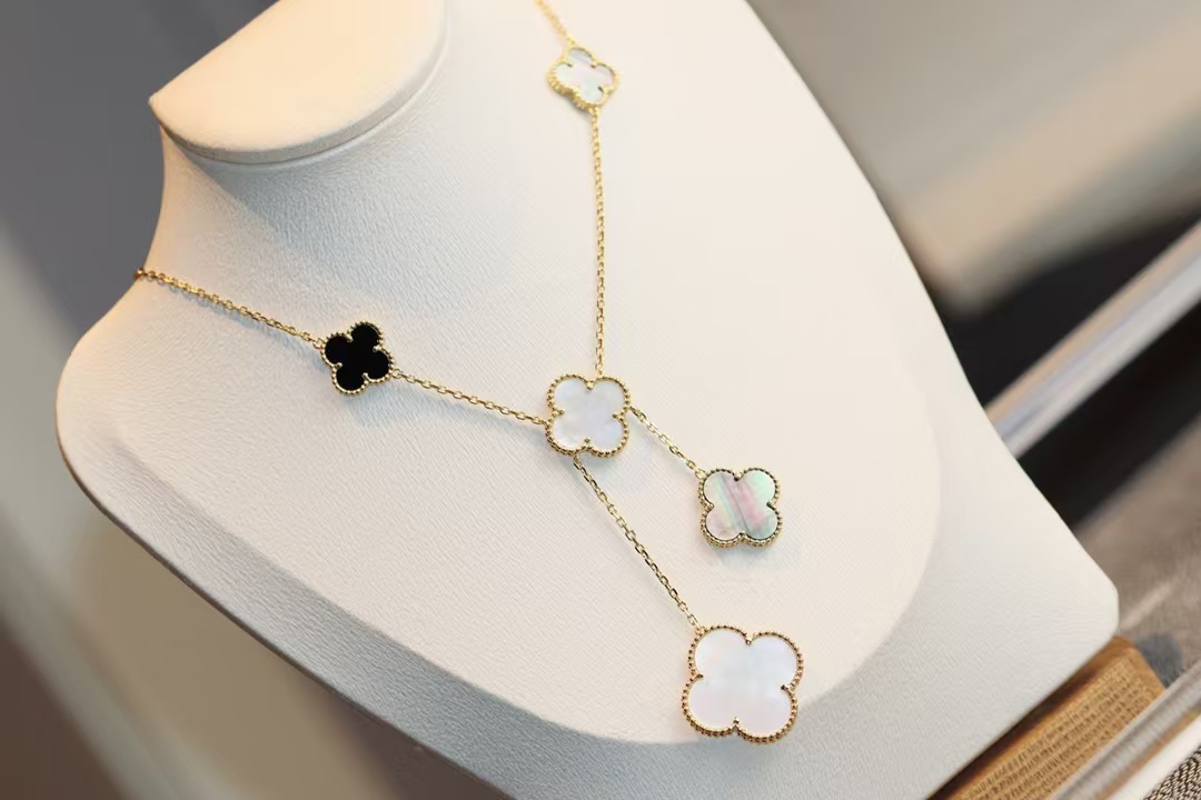 Buy replica Van Cleef & Arpels Magic Alhambra Necklace, 6 Motifs and replica jewelry from PICKS Jewelry