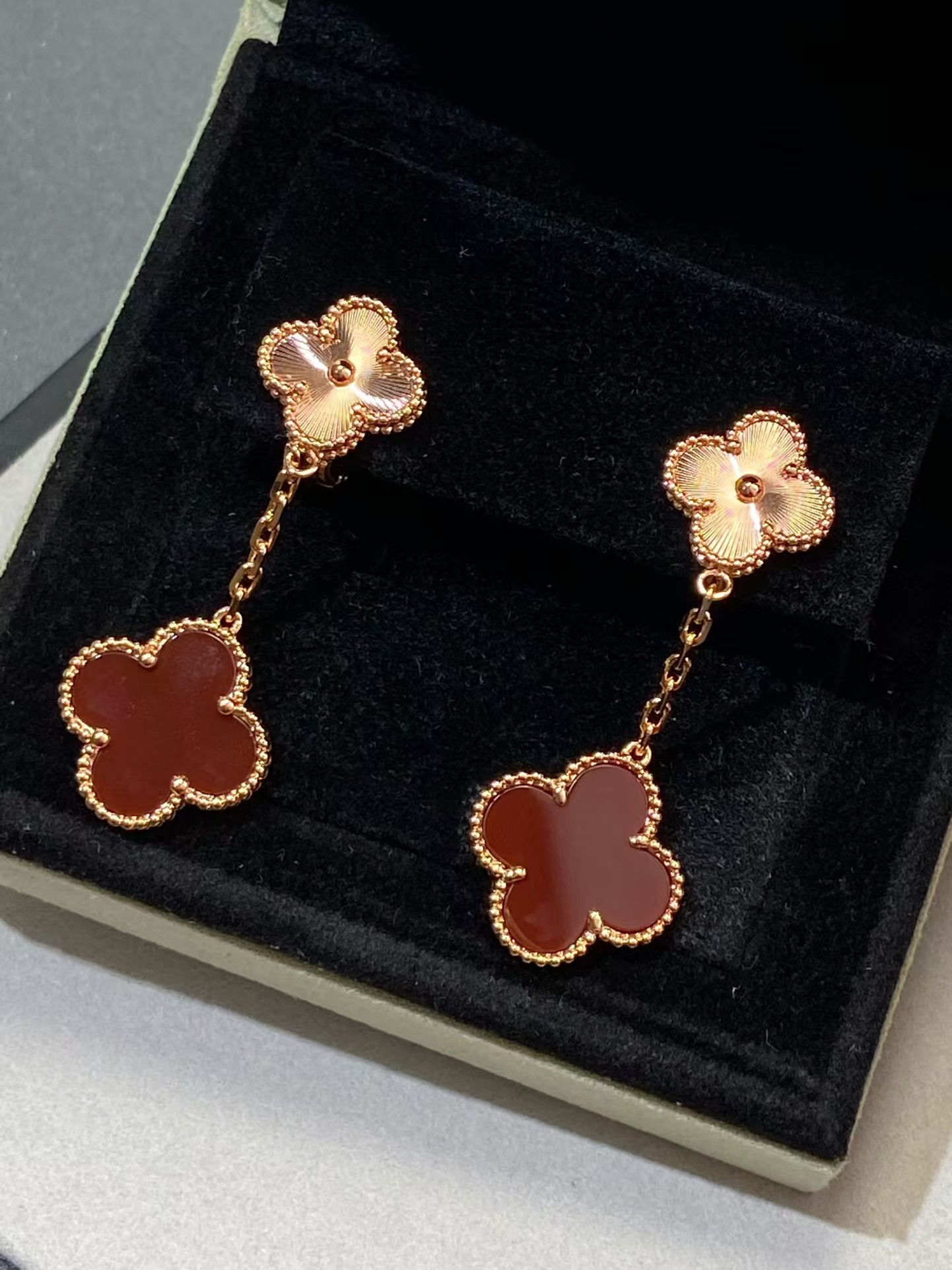 Buy replica Van Cleef & Arpels Magic Alhambra Earrings, 2 Motifs and replica jewelry from PICKS Jewelry