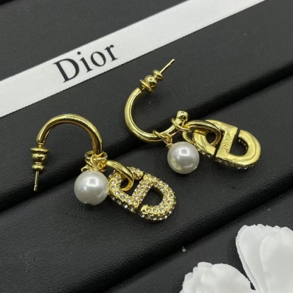 Buy replica Dior Hoop with Pearl and CD Dangle Earrings and replica jewelry from PICKS Jewelry