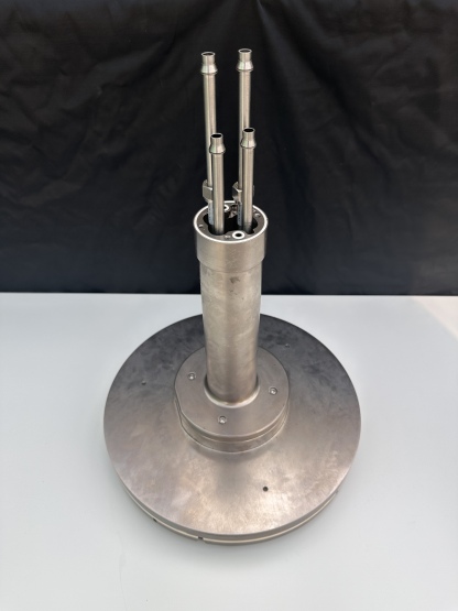 APPLIED MATERIALS AMAT HEATER Assy 0041-96185 REV 04 300MM