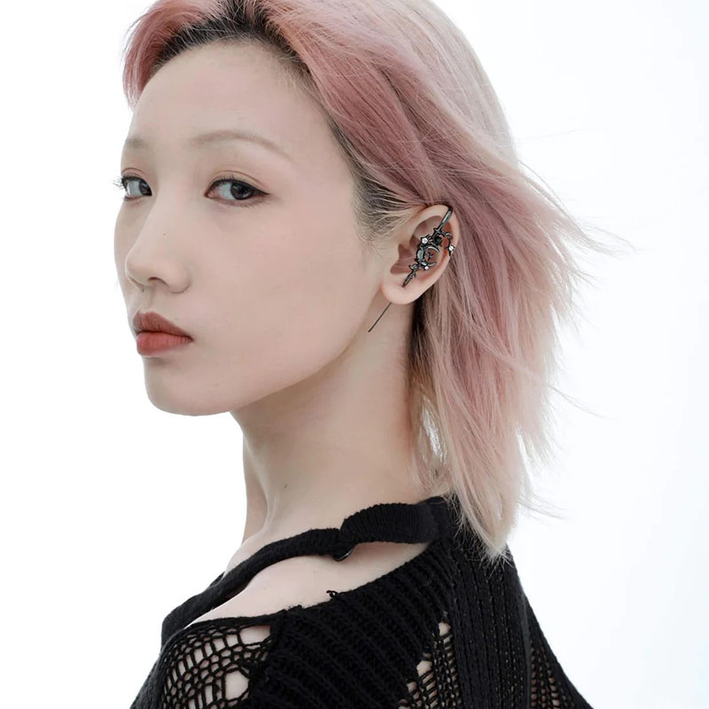 MYTH OF THE MOON S925 Ear Hook Needle Piercing Earring