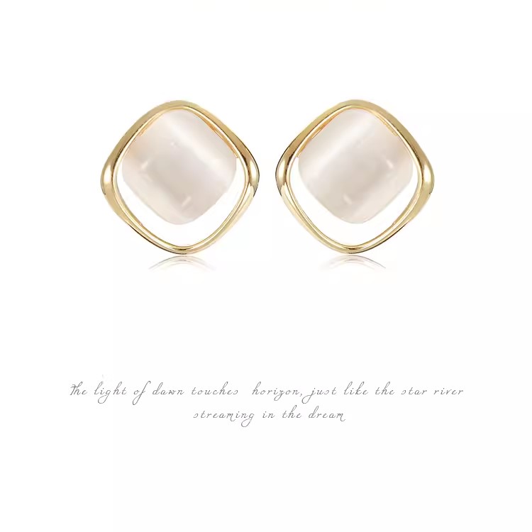 Cat's Eye Stone 925 Silver Earrings