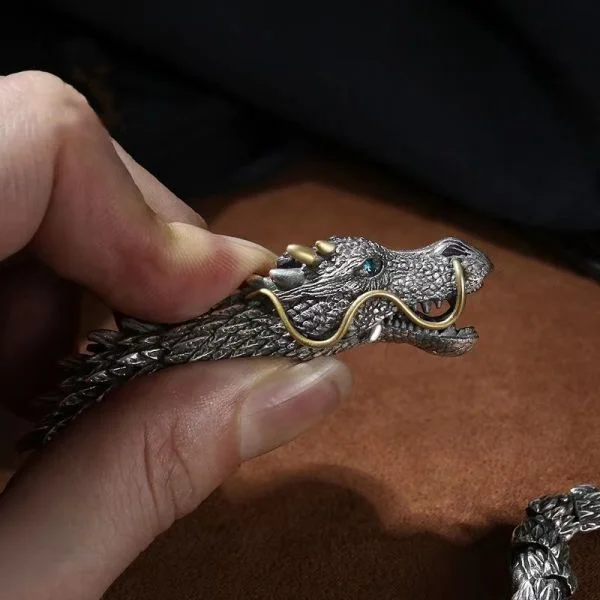 https://www.sixcharactertruth.com/products/handmade-dragon-chain-bracelet