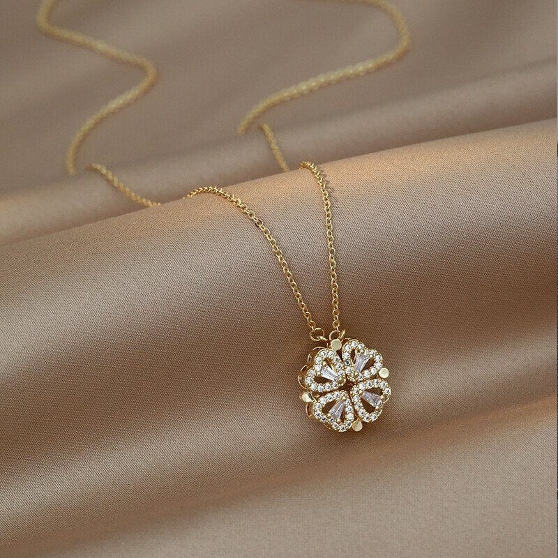 🍀Lucky Love Charm Pendant