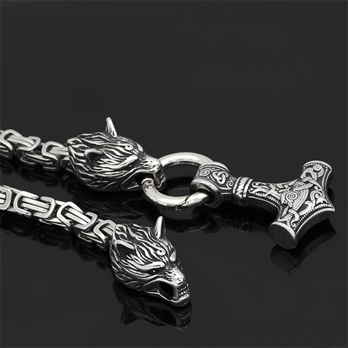 Viking Wolf head king chain