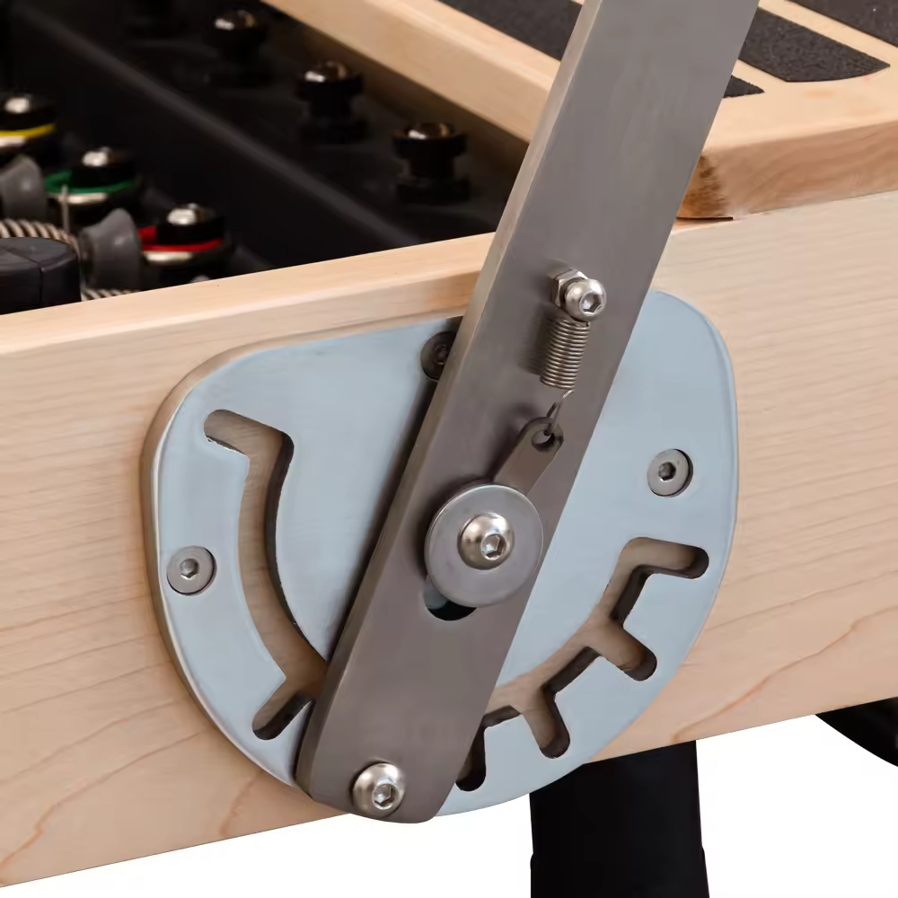 Standard Maple Folding Reformer | White