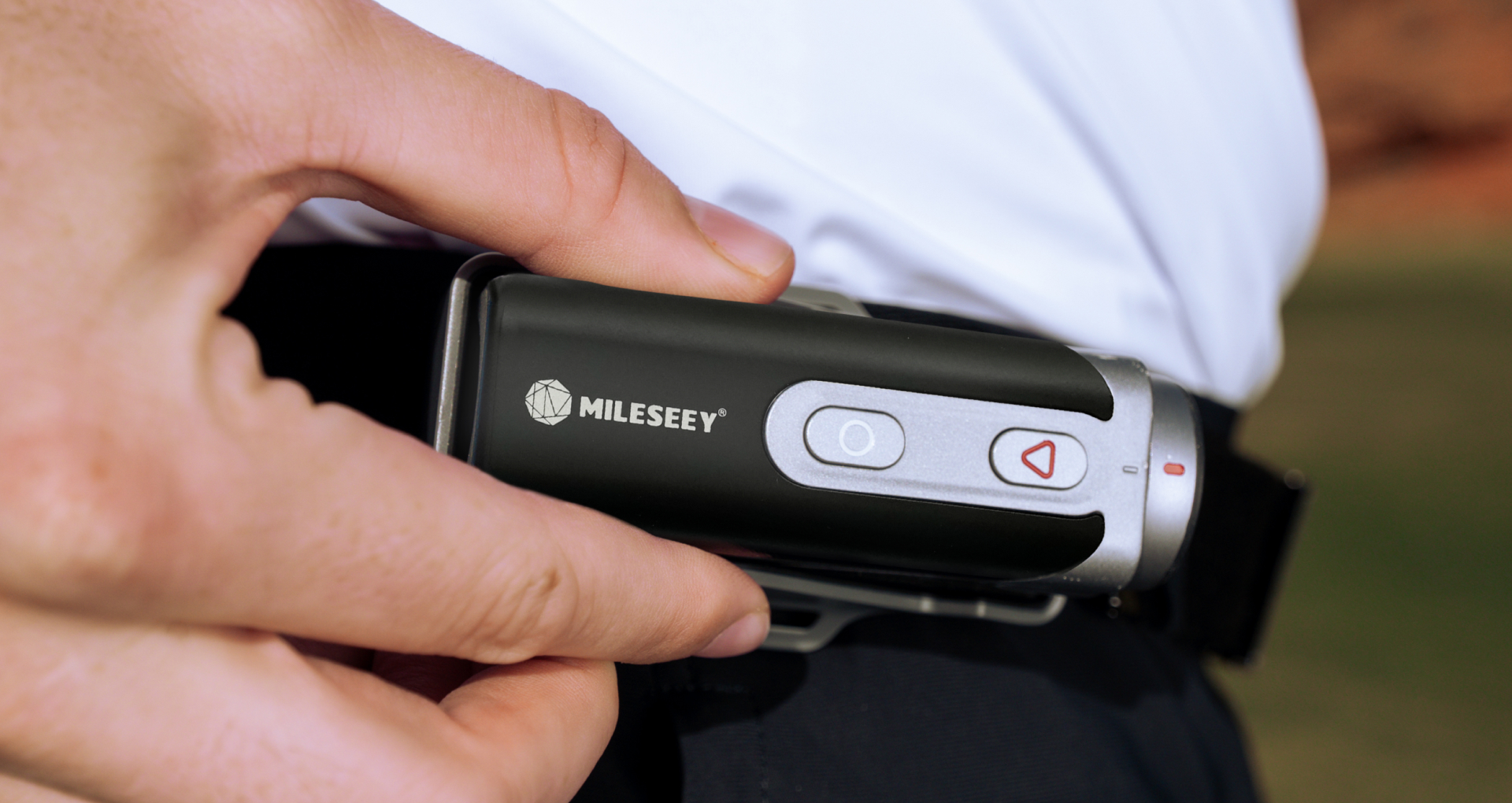 MILESEEY IONME2 laser rangefinder magnetic mount