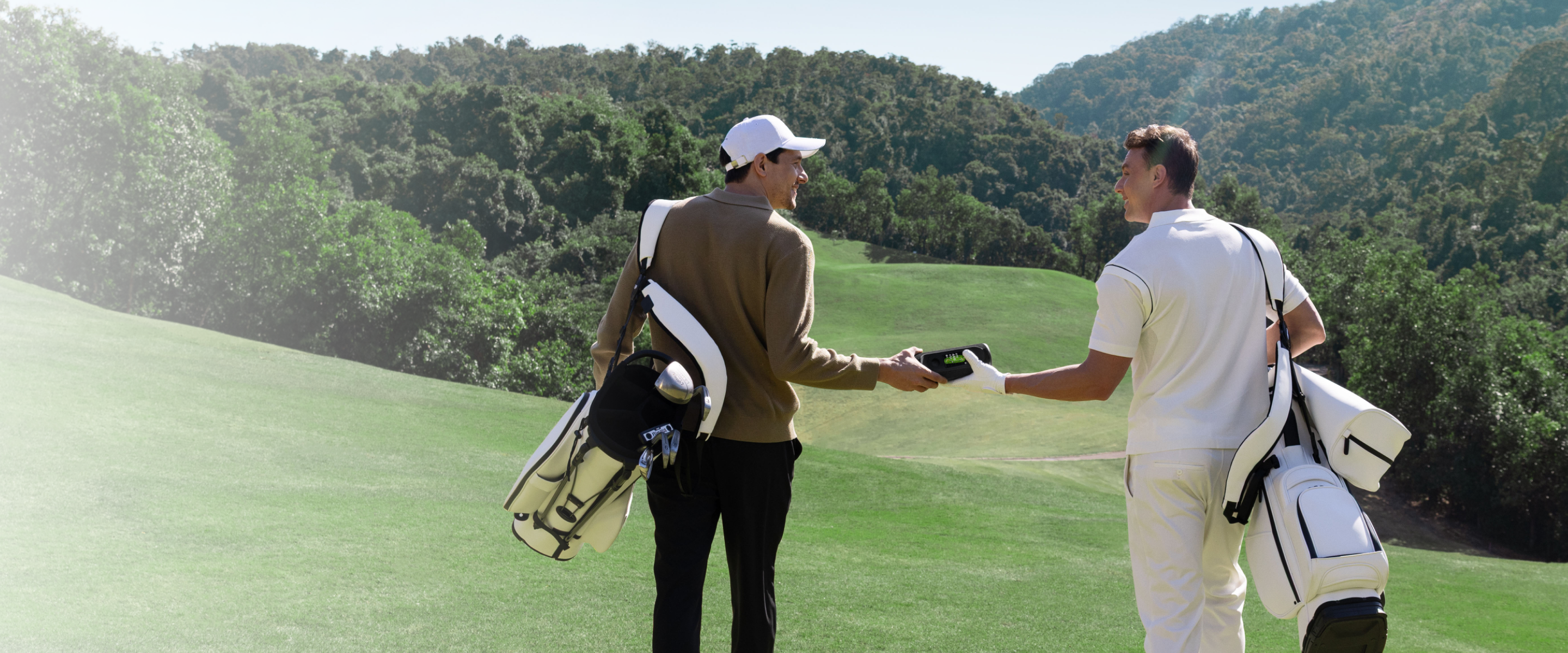 Golfers easily share the MILESEEY GeneSonic Pro Detachable Golf GPS Speaker to check yardage together.