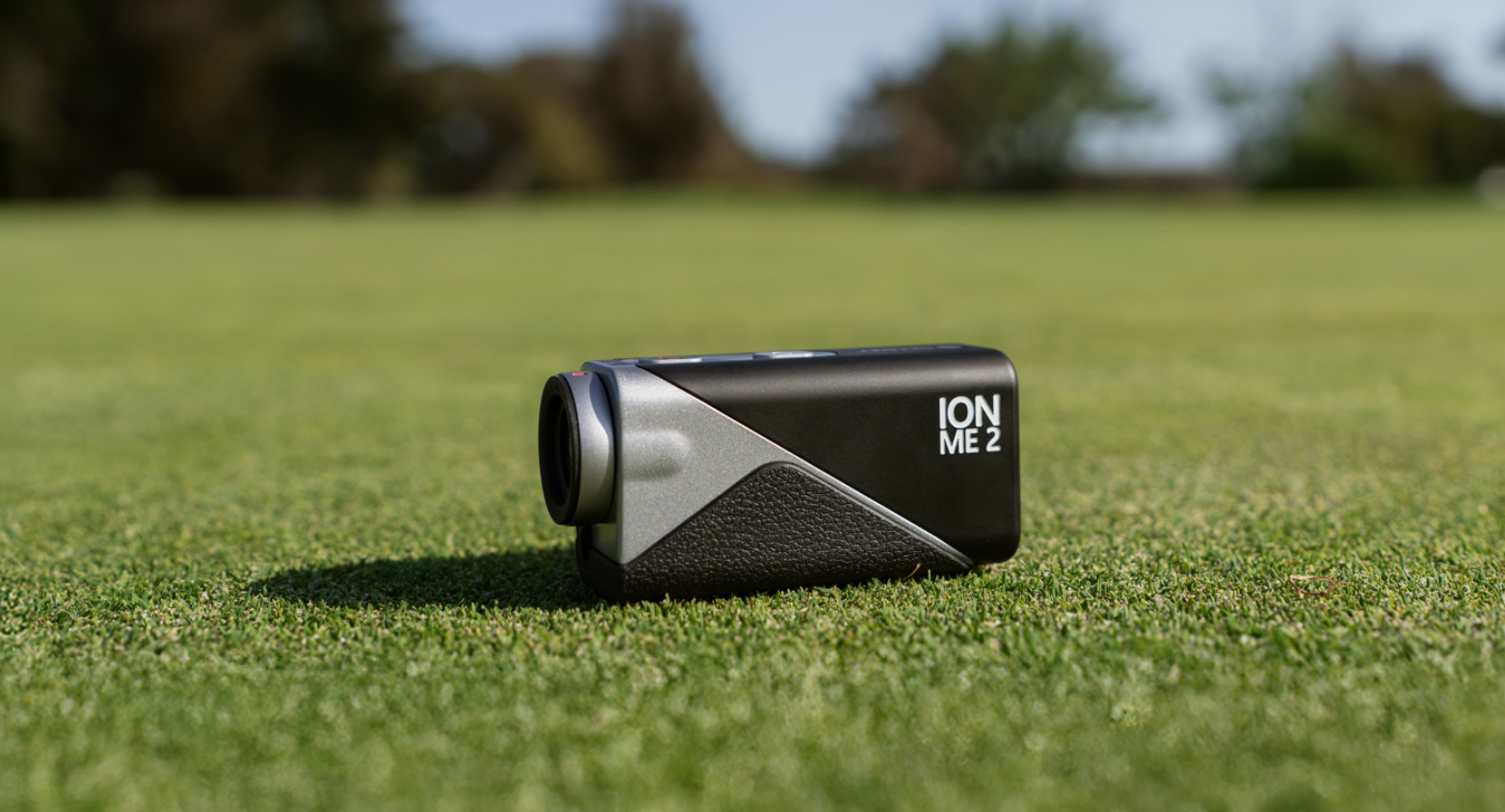MILESEEY IONME2 Rangefinder on golf course grass