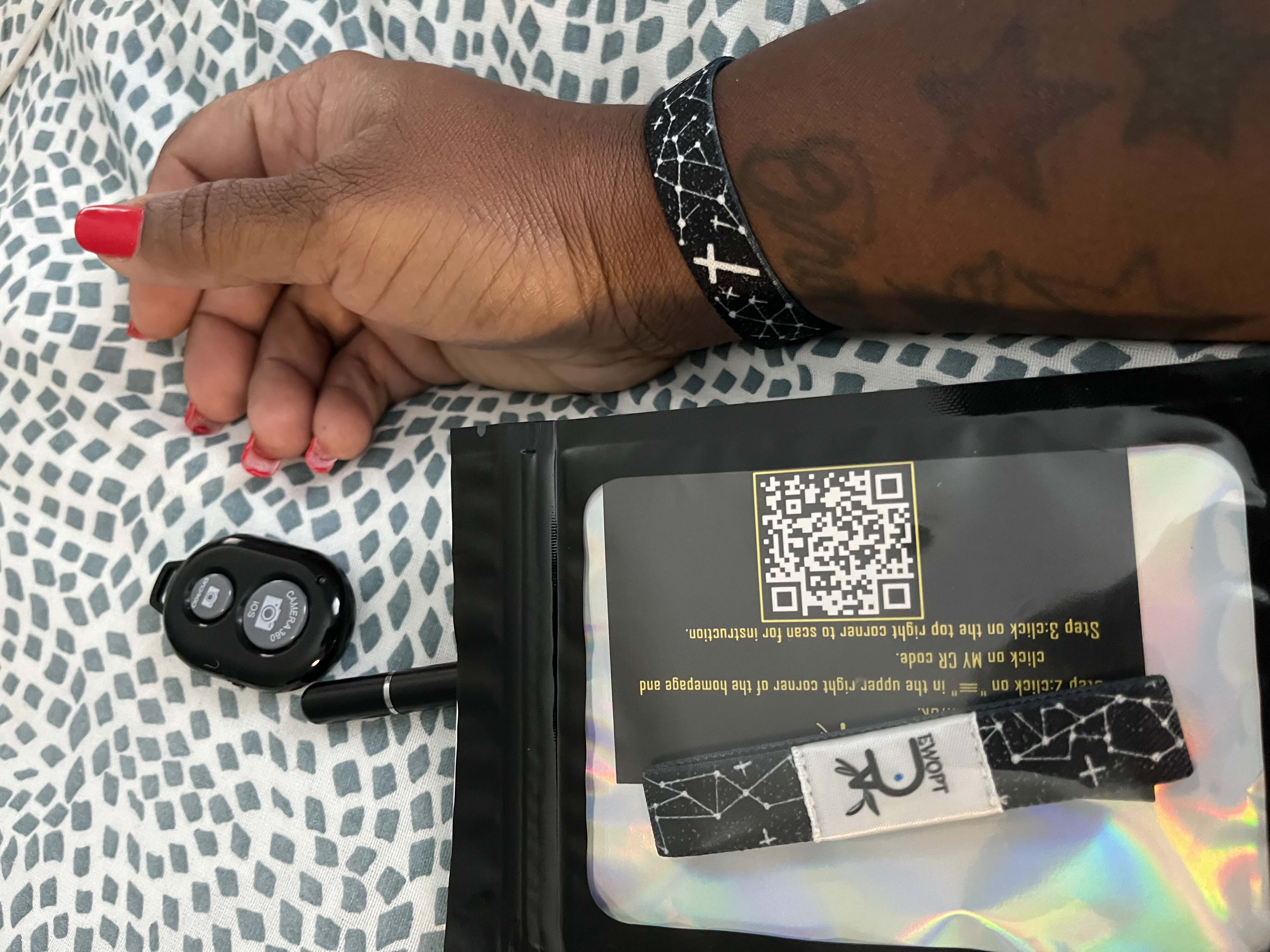 Made the heavens and the earth-EWOPT Daily Bible Bracelet-ewoptbracelet