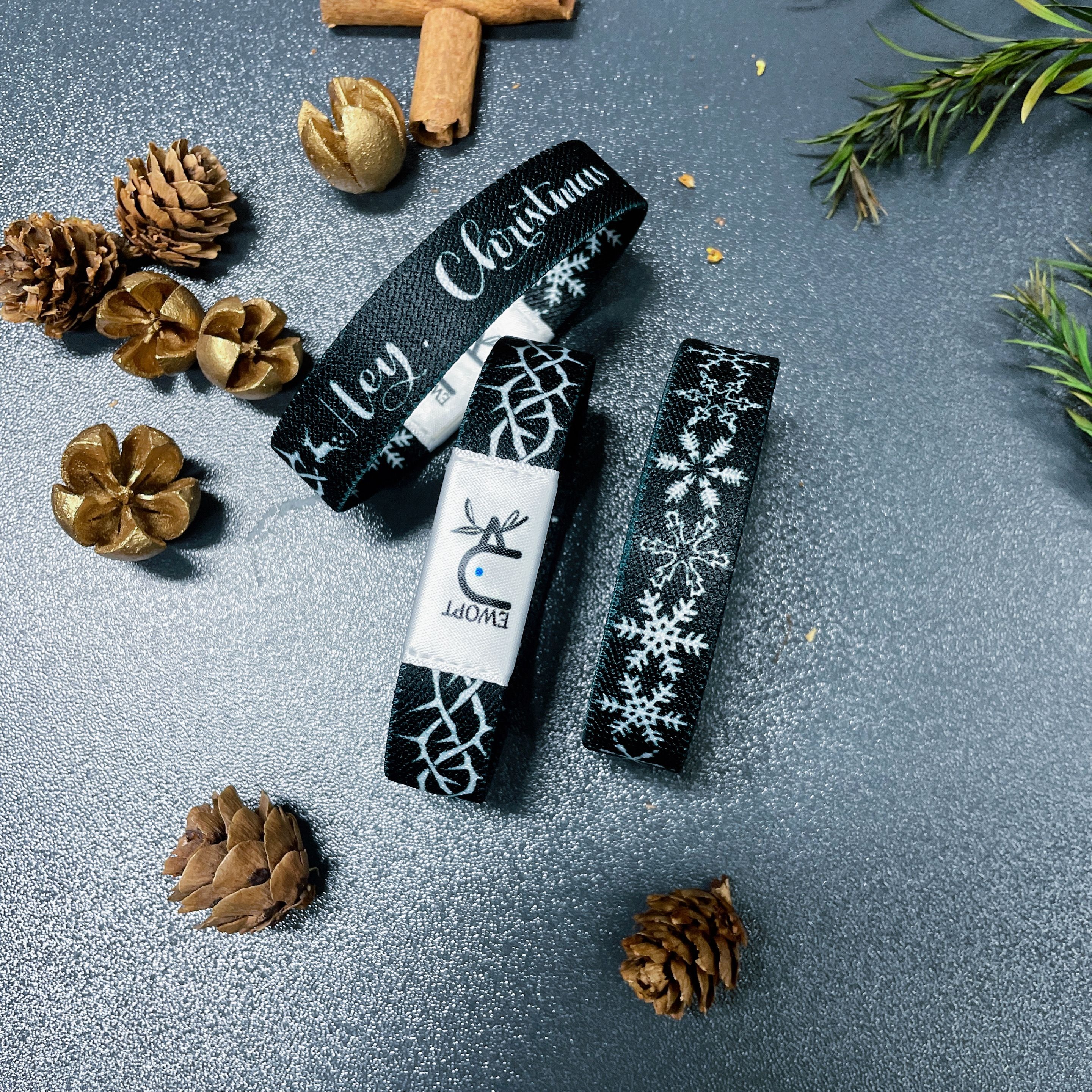Merry Christmas Snowflake Edition-EWOPT NFC Daily Bible Bracelet-ewoptbracelet