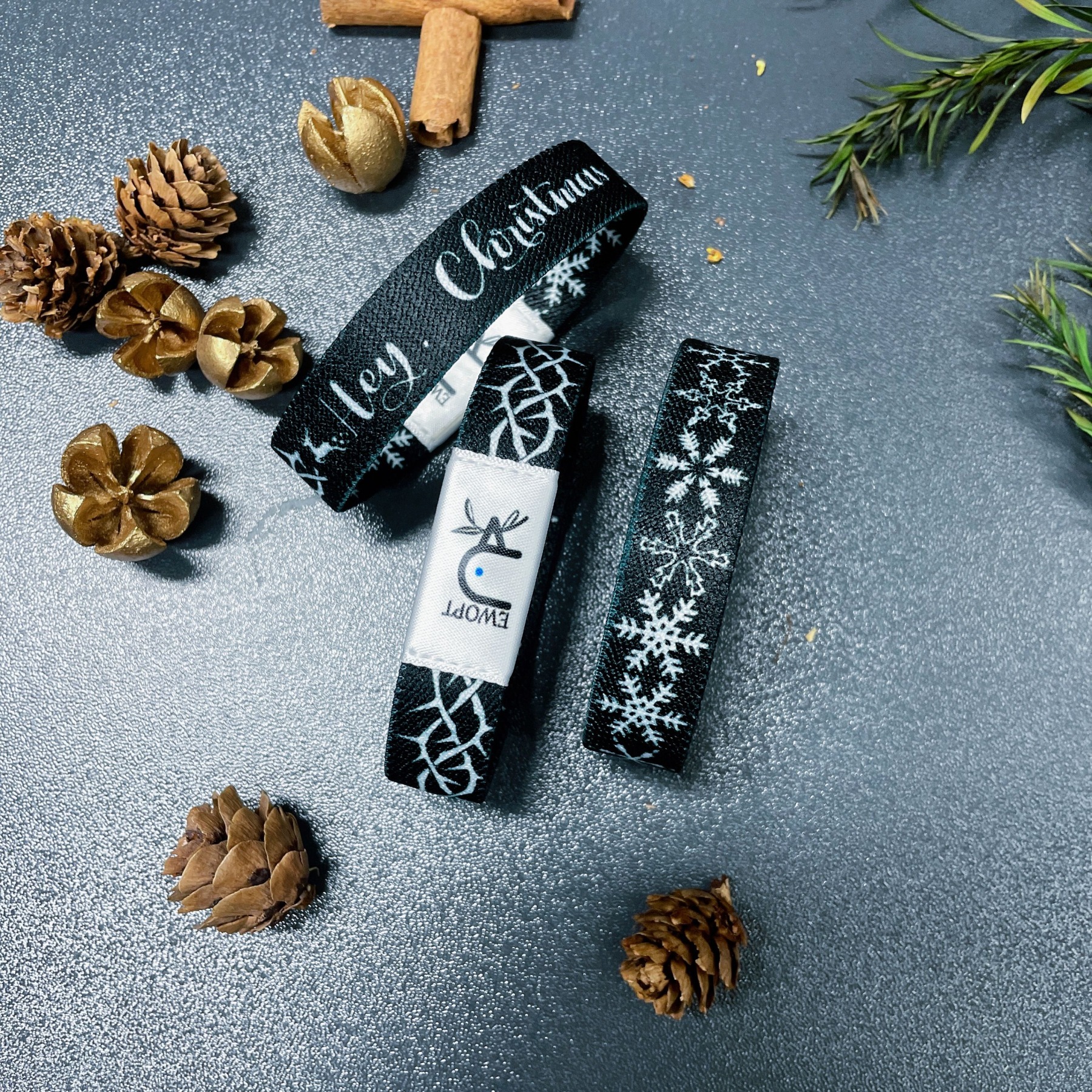 Merry Christmas Snowflake Edition-EWOPT NFC Daily Bible Bracelet-ewoptbracelet