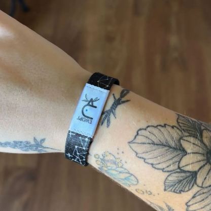 Made the heavens and the earth-EWOPT Daily Bible Bracelet-ewoptbracelet