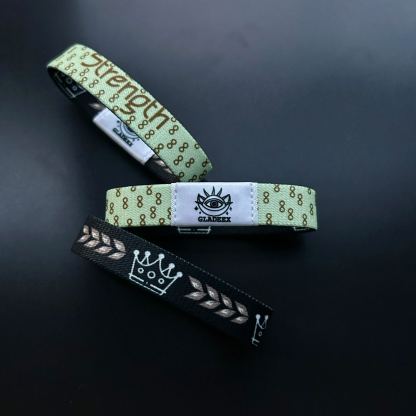 Strength NFC Tarot Bracelet – Empowering Wristband for Confidence & Wisdom