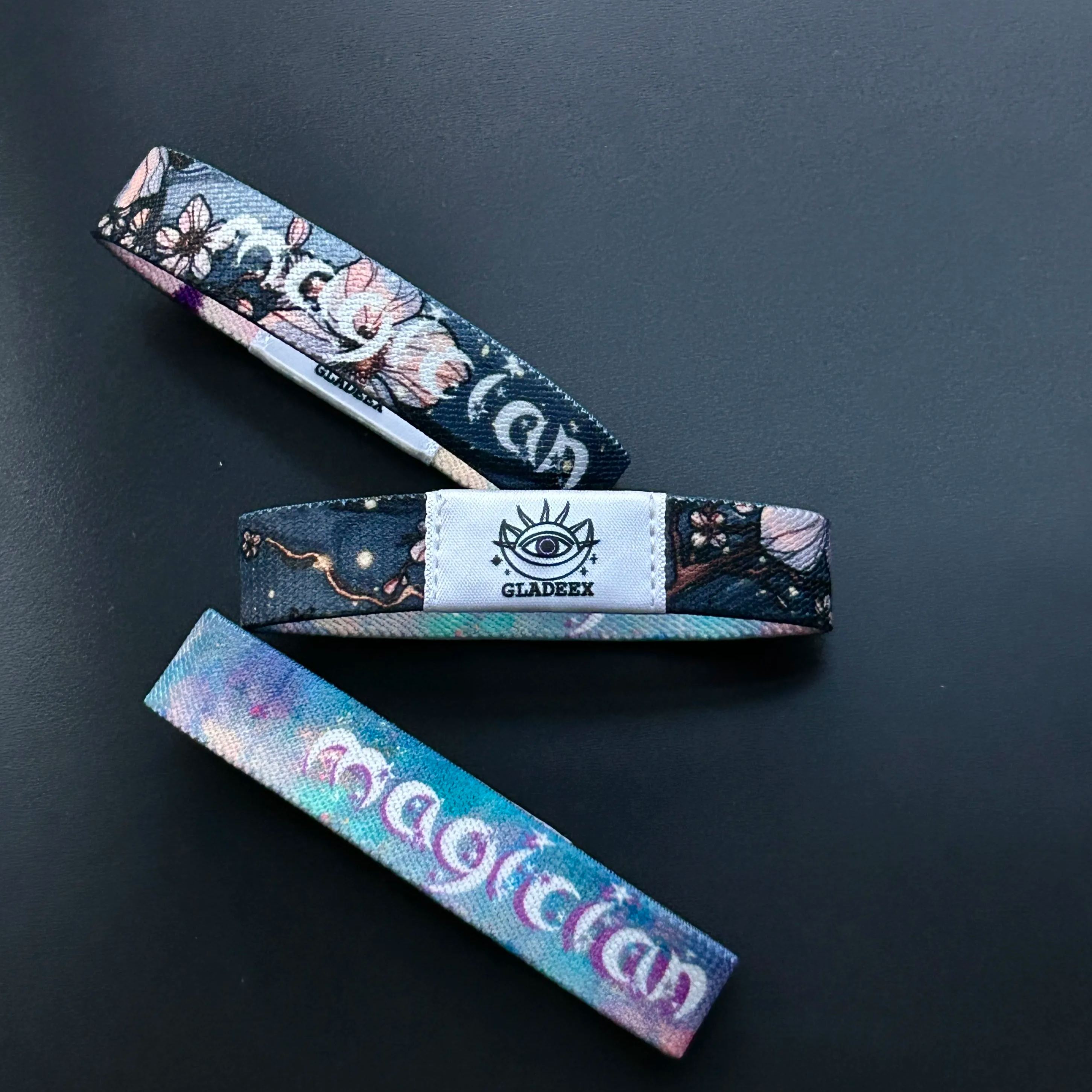 Magician NFC Tarot Bracelet – Creative Floral Wristband for Empowerment & Growth