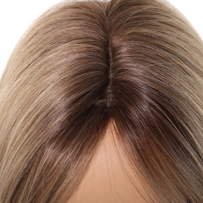 Ombre Textured Layered Medium Hair with Side Bangs