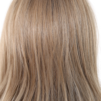 Ombre Textured Layered Medium Hair with Side Bangs
