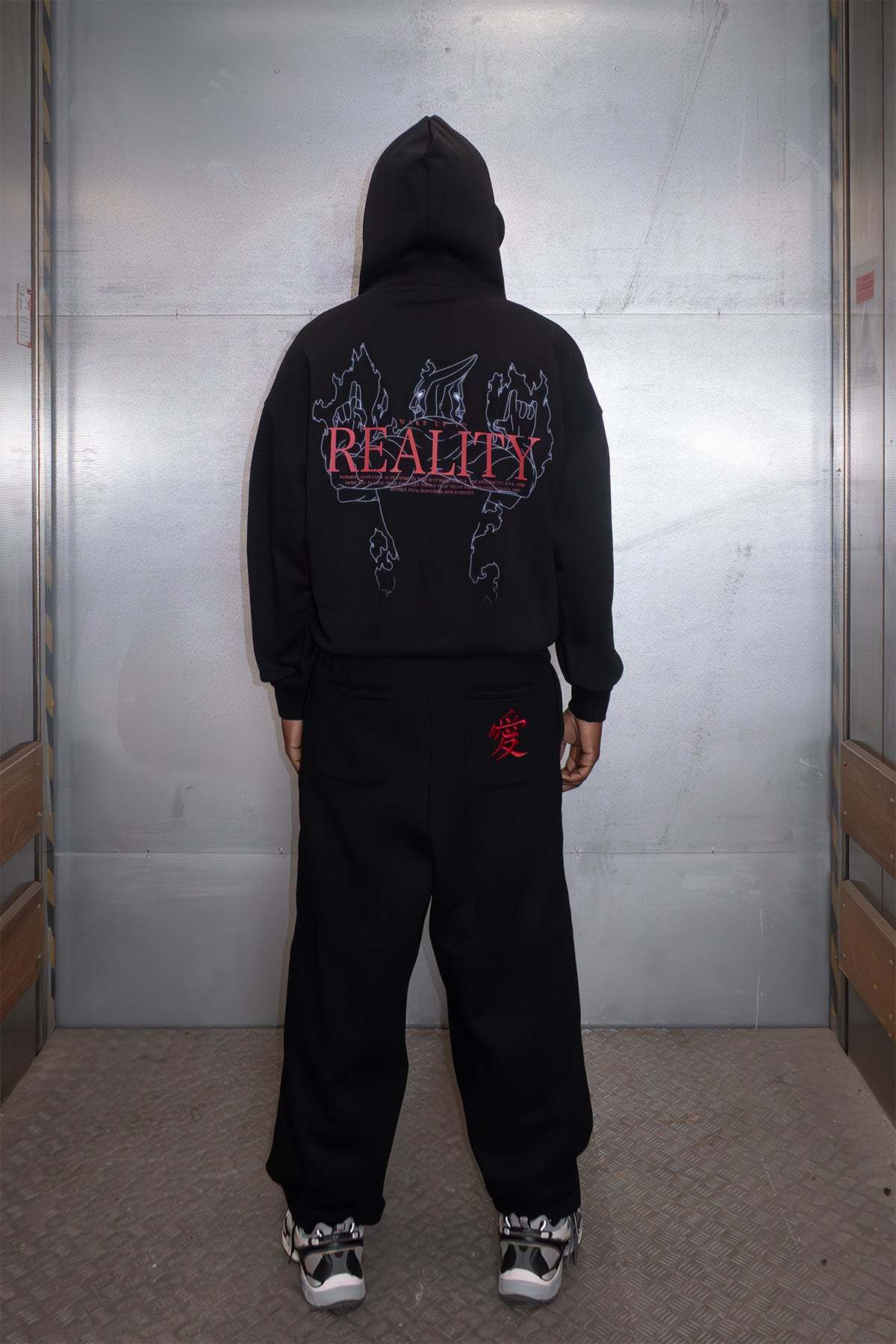"MADARA UCHIHA X WAKE UP TO REALITY" HOODIE