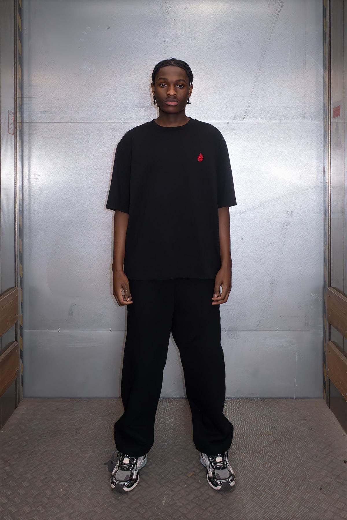 "MIGHT GUY X RED BEAST" T-SHIRT