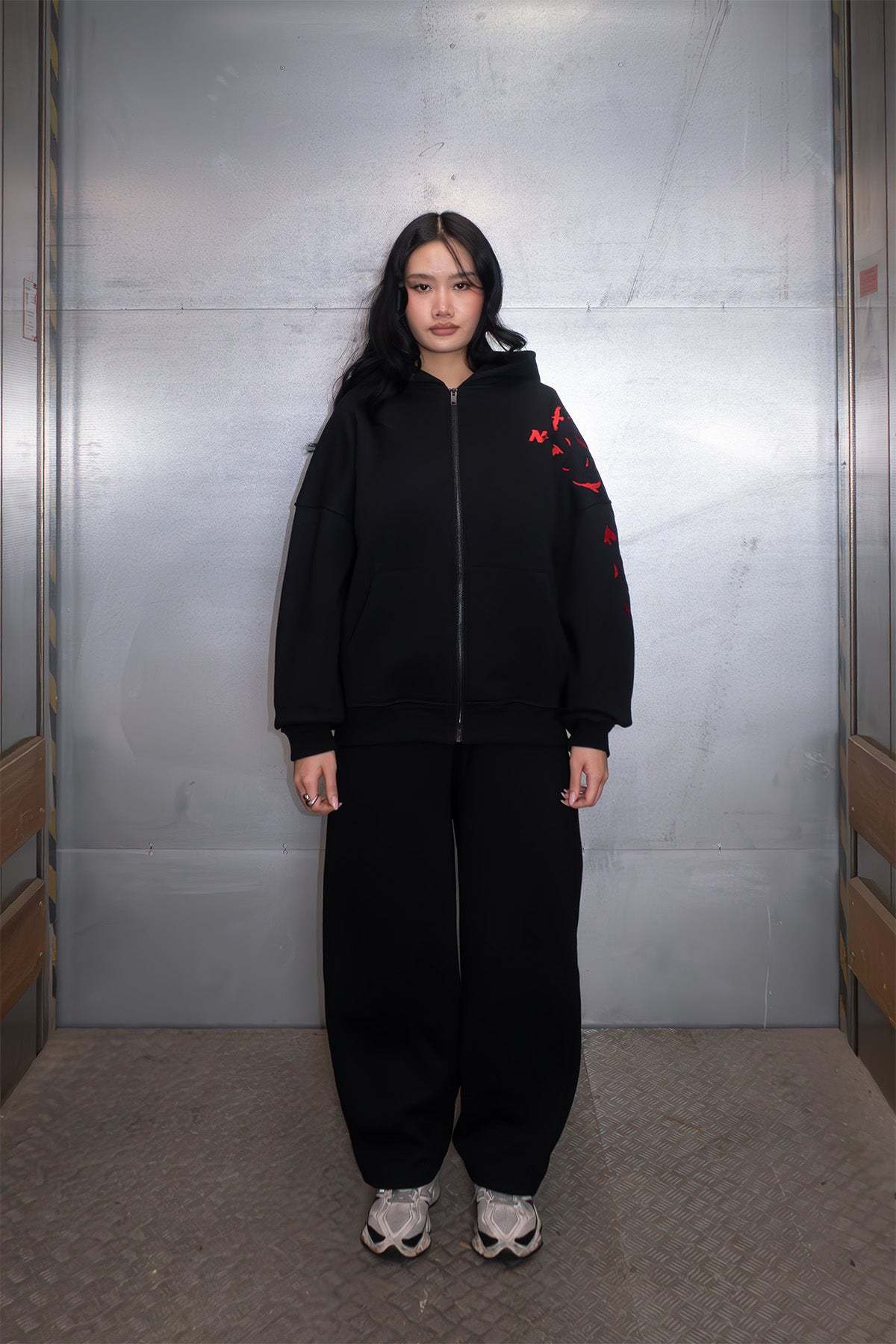 "ITACHI UCHIHA" ZIP HOODIE