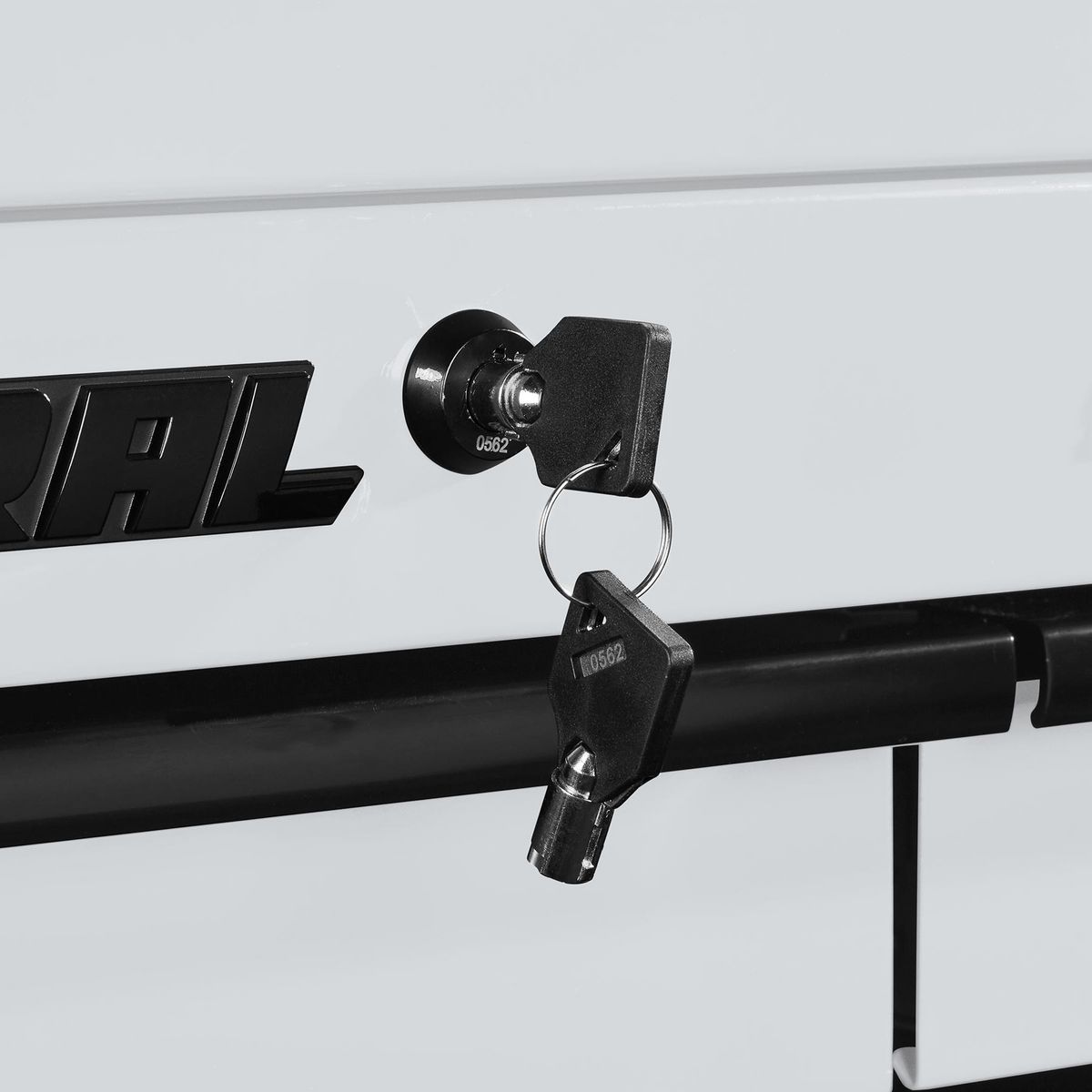 U.S. GENERAL 27 in. x 22 in. Top Chest, Series 3, White