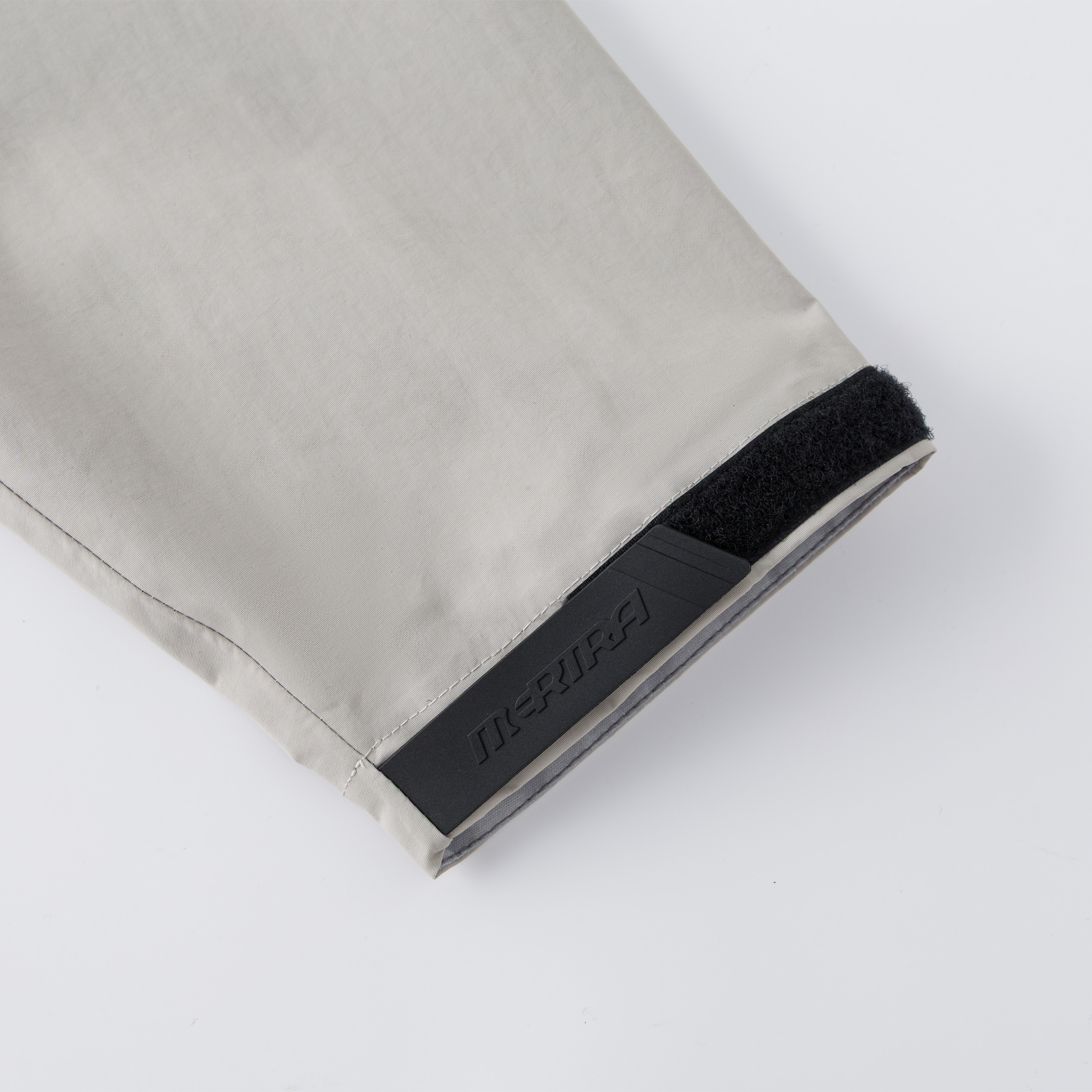 MERTRA x Umbro Water Reactive Jacket (Grey/Grey)