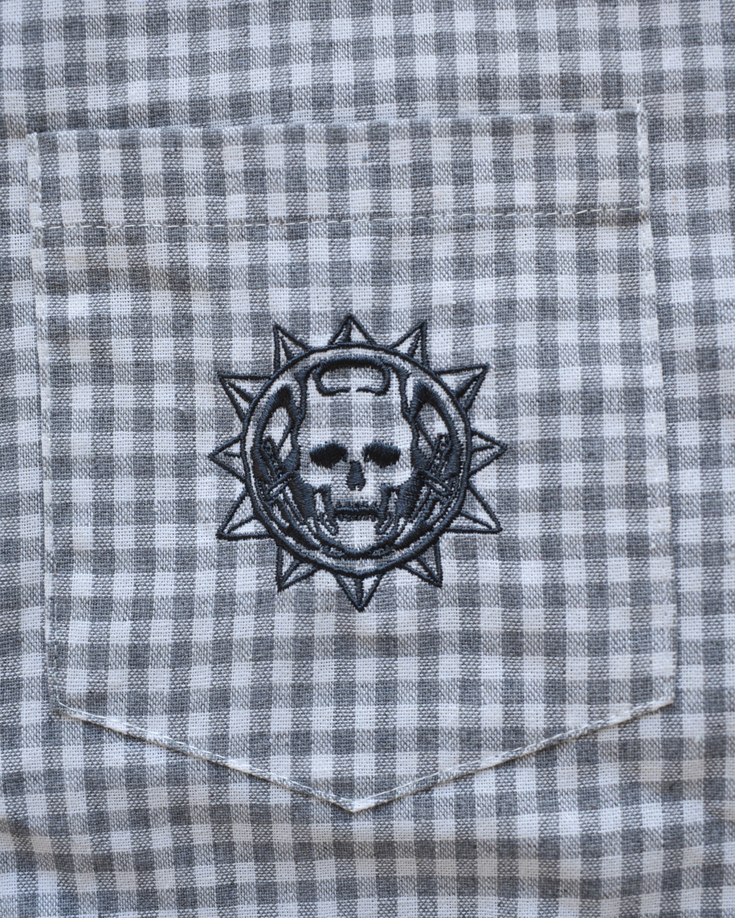 BITES ZA DUST BUTTON UP