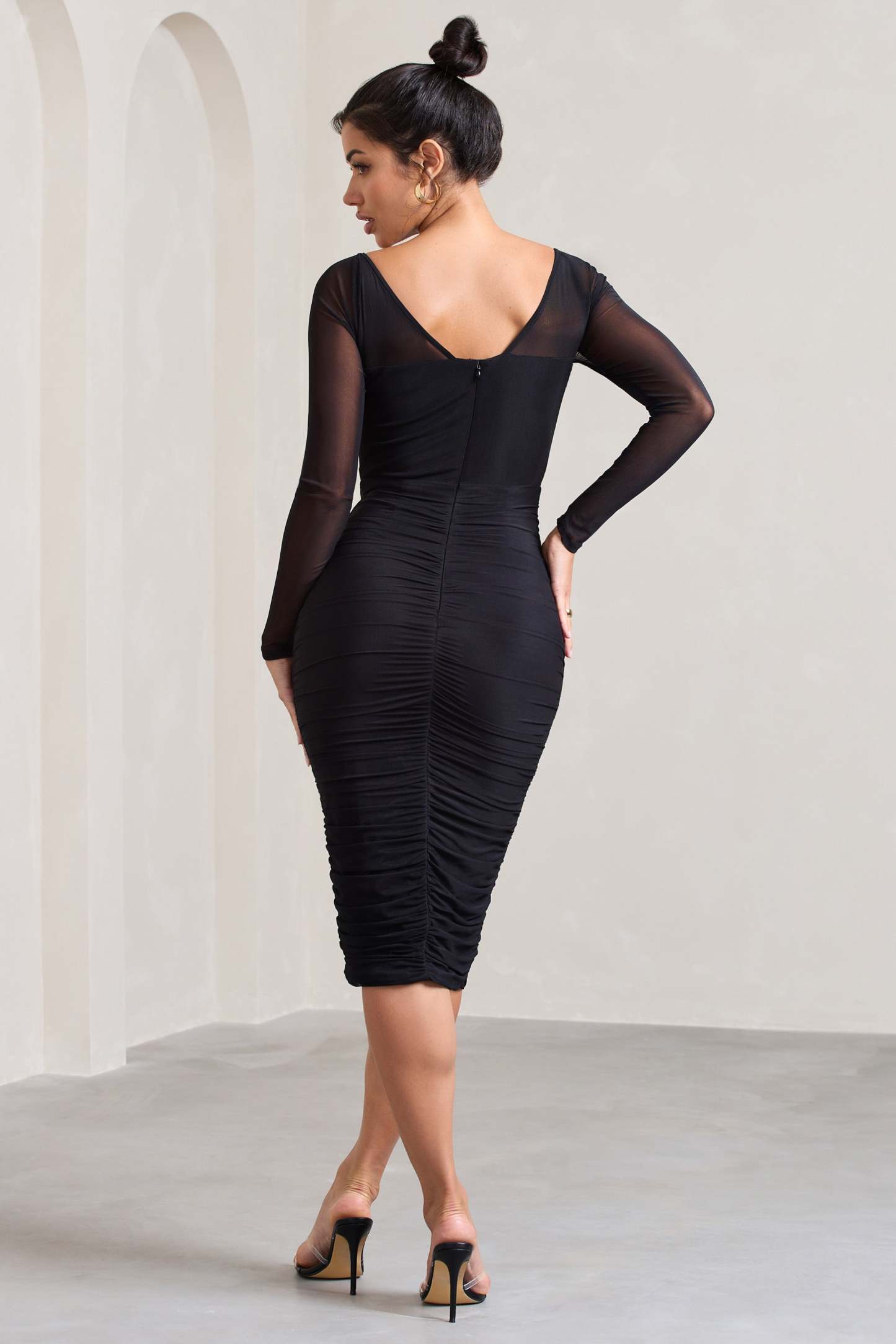 Abiba Black Ruched Front Corset Midi Dress With Long Sleeves-Fashionmomo.All Rights Reserved
