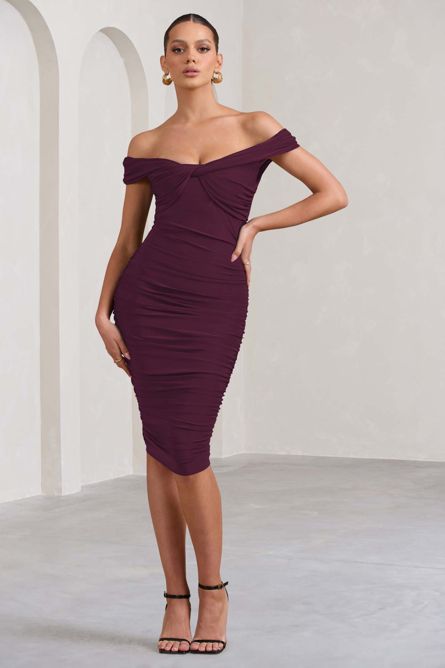 Gratitude Plum Off The Shoulder Ruched Midi Dress-Fashionmomo.All Rights Reserved