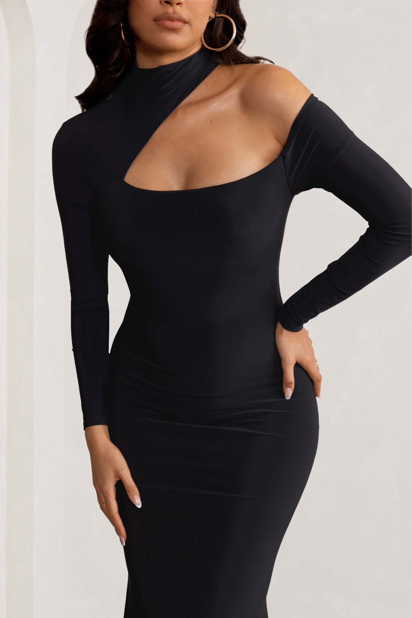 Farrah Black High Neck Maxi Dress with Cut-Out Neckline-Fashionmomo.All Rights Reserved