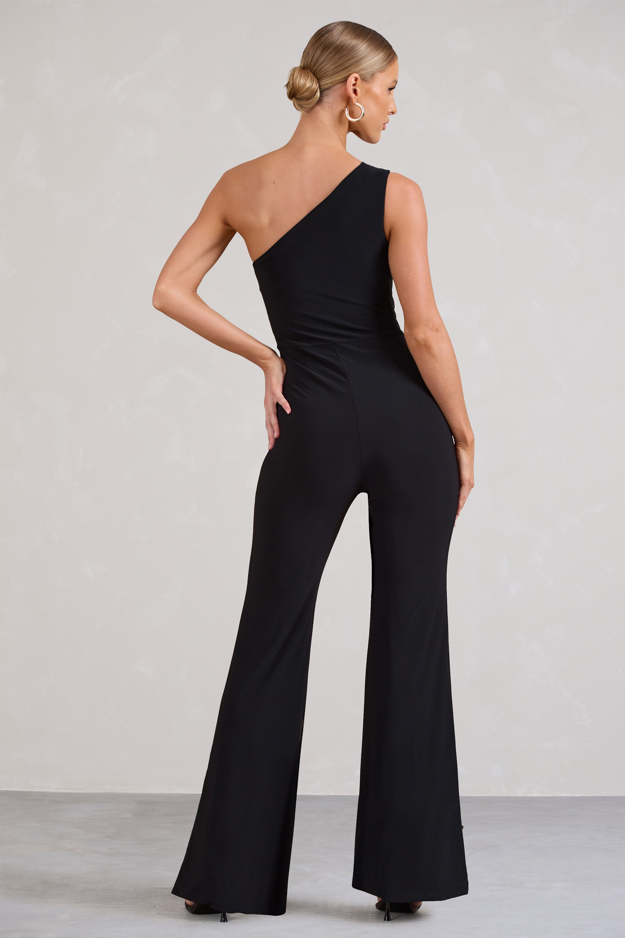 Gabby Black One Shoulder Jumpsuit-Fashionmomo.All Rights Reserved