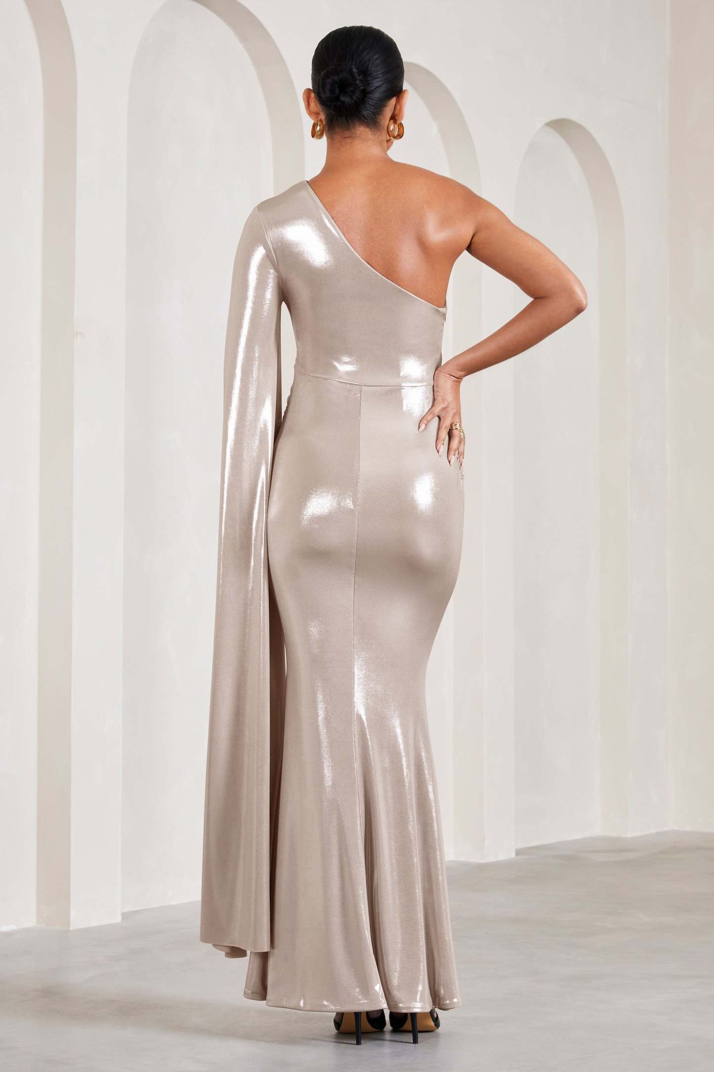 Amara Gold Metallic One-Shoulder Maternity Maxi Dress With Cape-Fashionmomo.All Rights Reserved
