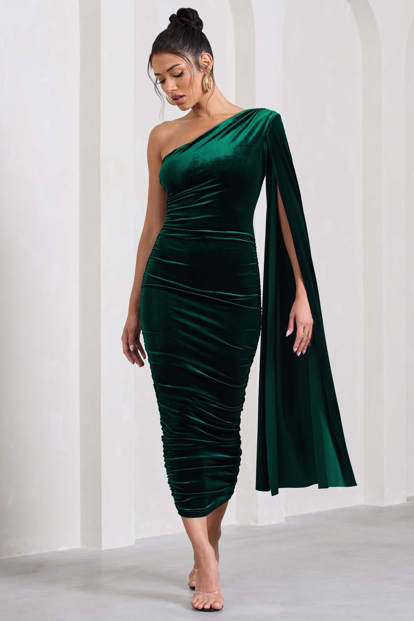 Gianna Bottle Green Velvet One Shoulder Cape Bodycon Midi Dress-Fashionmomo.All Rights Reserved