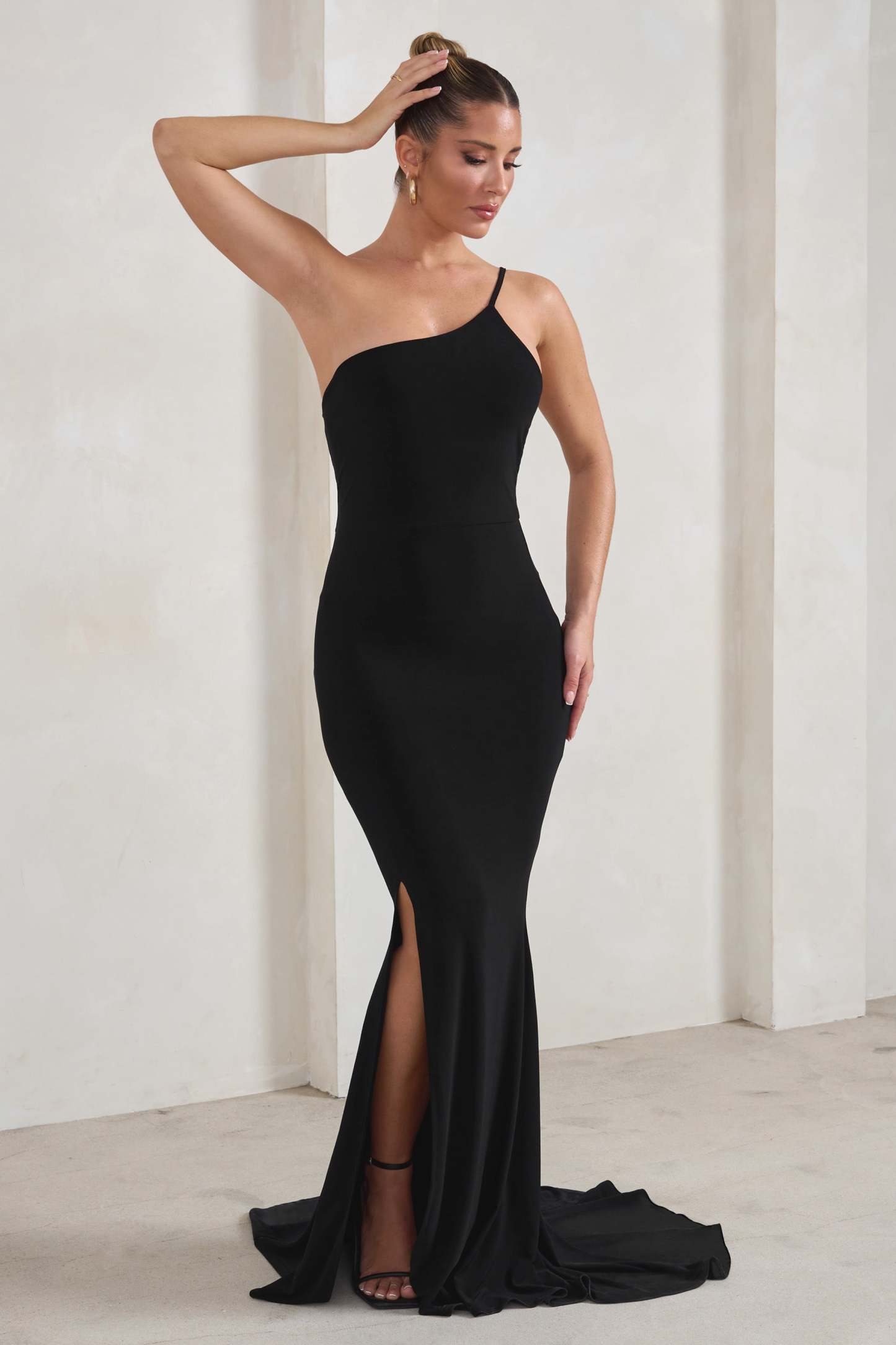 Belle Black One Shoulder Fishtail Maxi Dress-Fashionmomo.All Rights Reserved