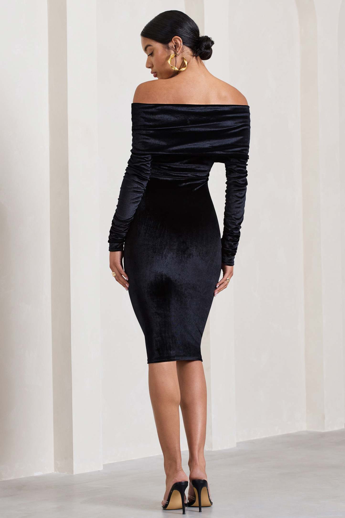 Flatter Me Black Velvet Twist Front Bardot Midi Dress-Fashionmomo.All Rights Reserved