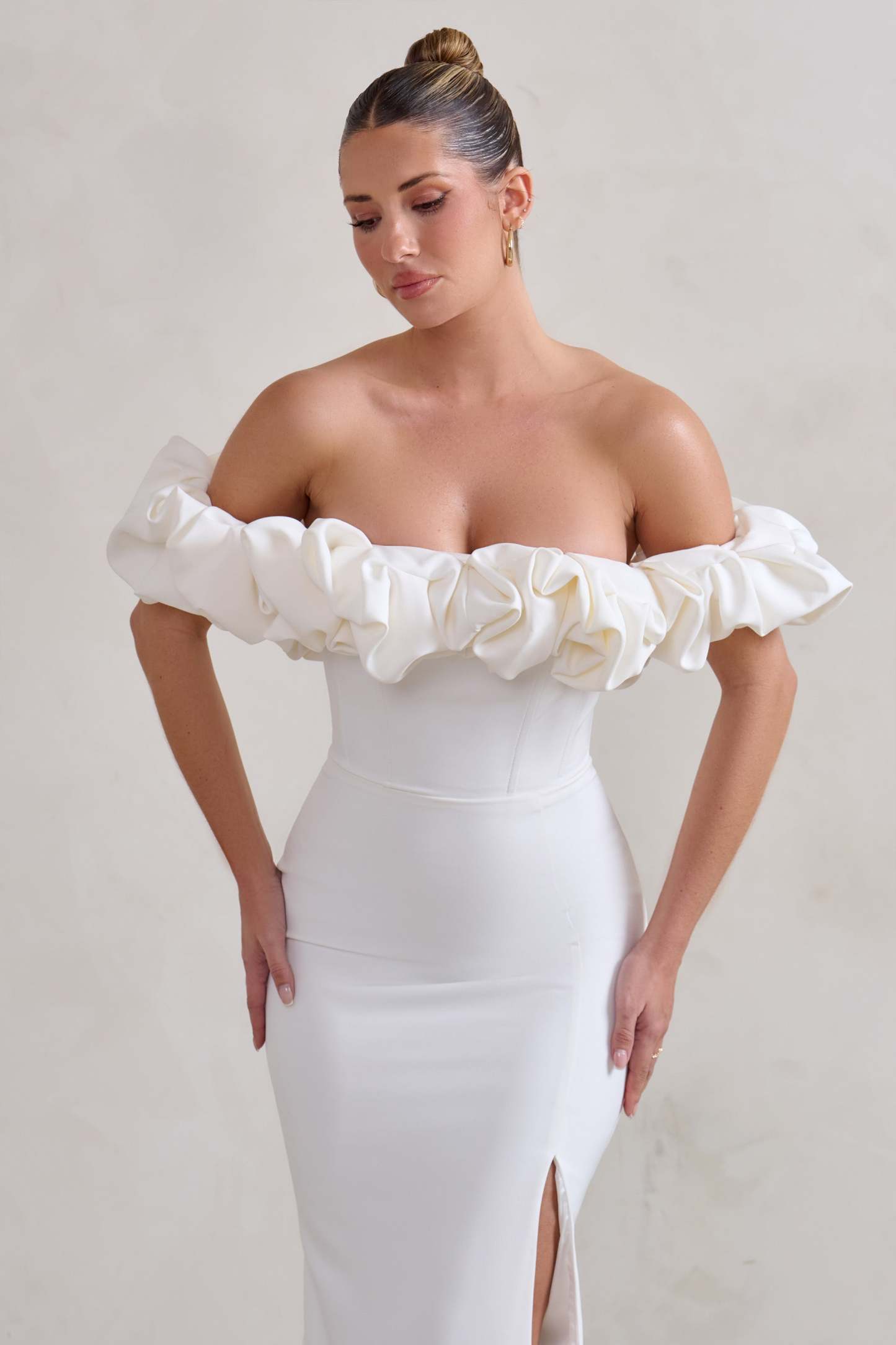 Esmeralda White Structured Statement Bardot Maxi Dress-Fashionmomo.All Rights Reserved