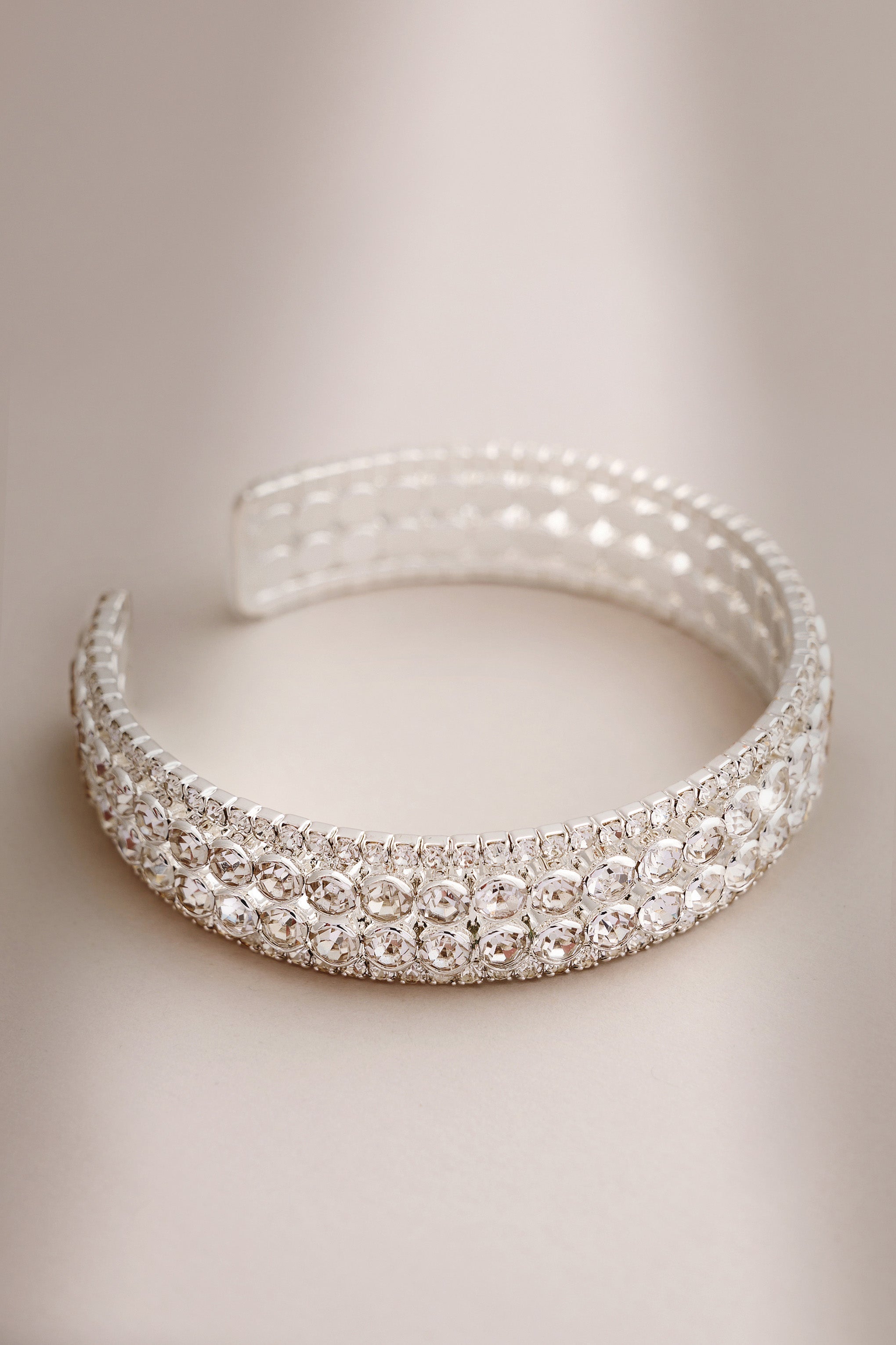 Hannah Silver Diamante Chunky Bracelet-Fashionmomo.All Rights Reserved