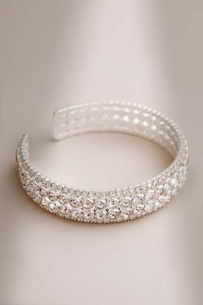 Hannah Silver Diamante Chunky Bracelet-Fashionmomo.All Rights Reserved