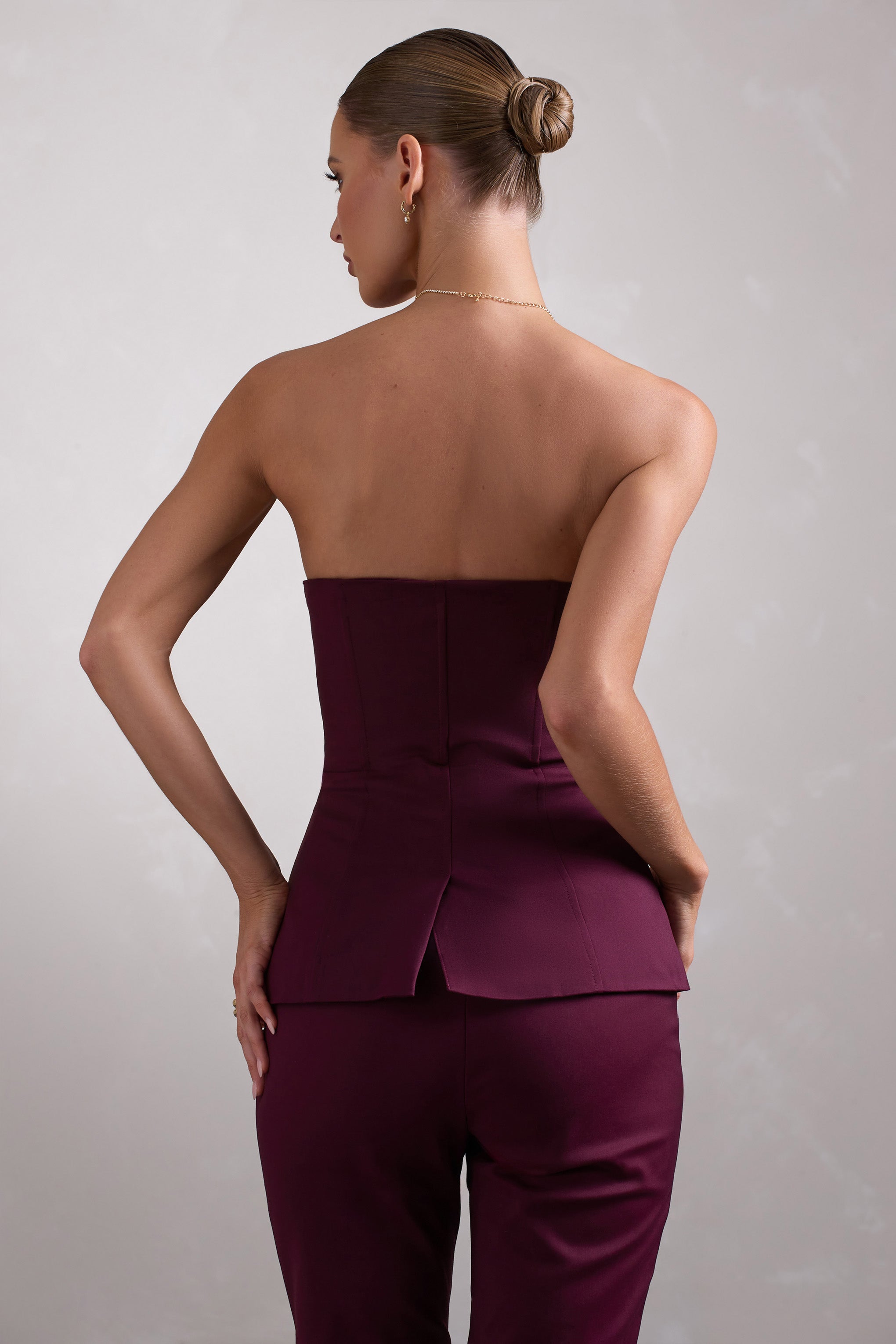 Illusive Burgundy Satin-Blend Strapless Panelled Corset Top-Fashionmomo.All Rights Reserved