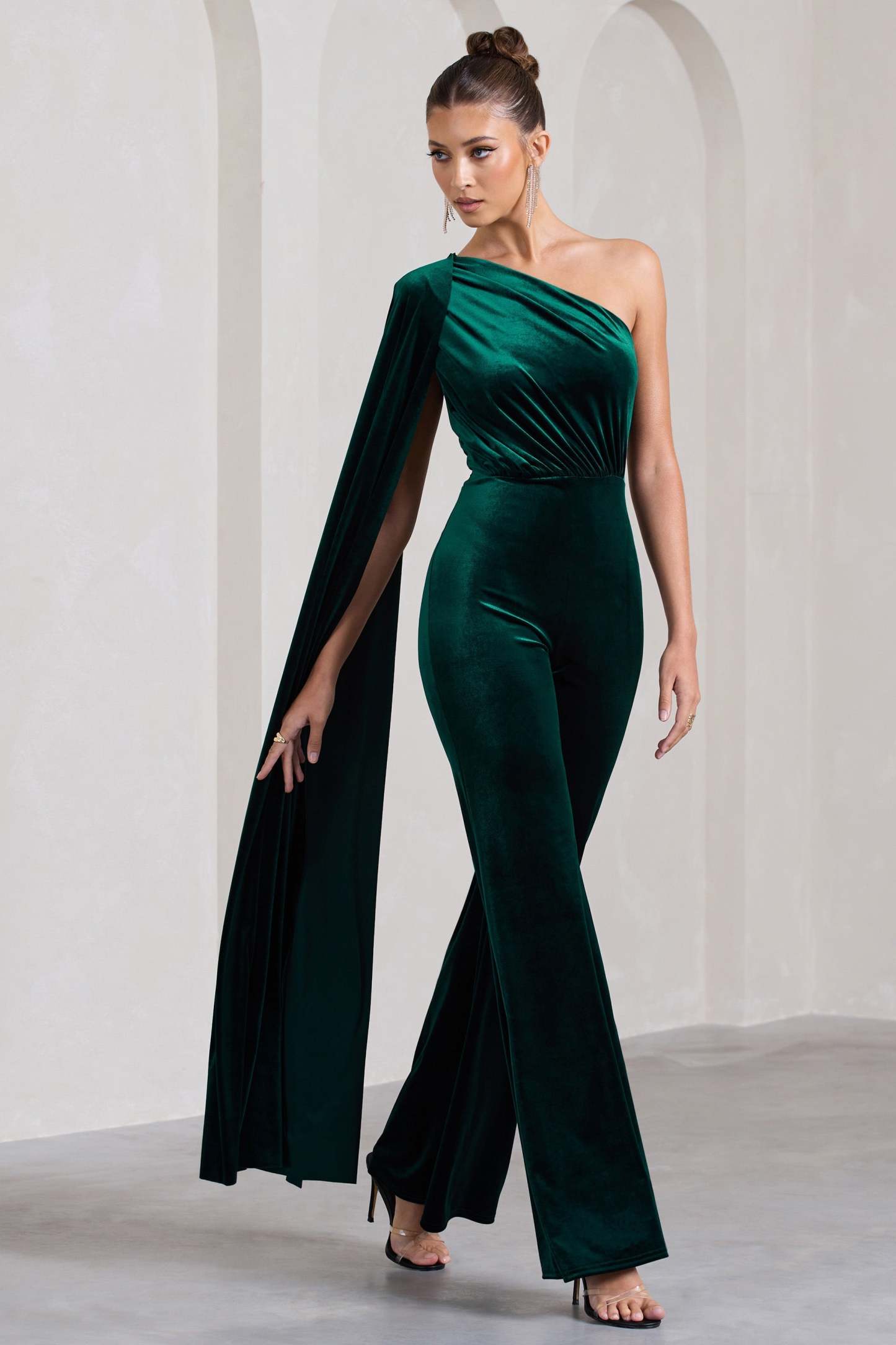 Aurora Bottle Green Velvet One Shoulder Cape Sleeve Jumpsuit-Fashionmomo.All Rights Reserved