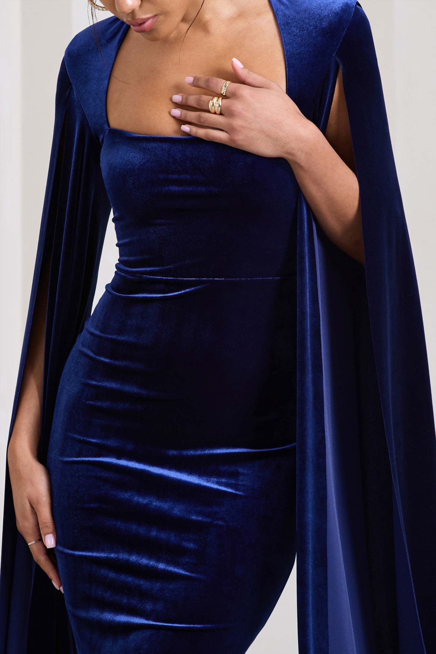 Flawless Navy Velvet Square Neck Midi Dress With Cape Sleeves-Fashionmomo.All Rights Reserved