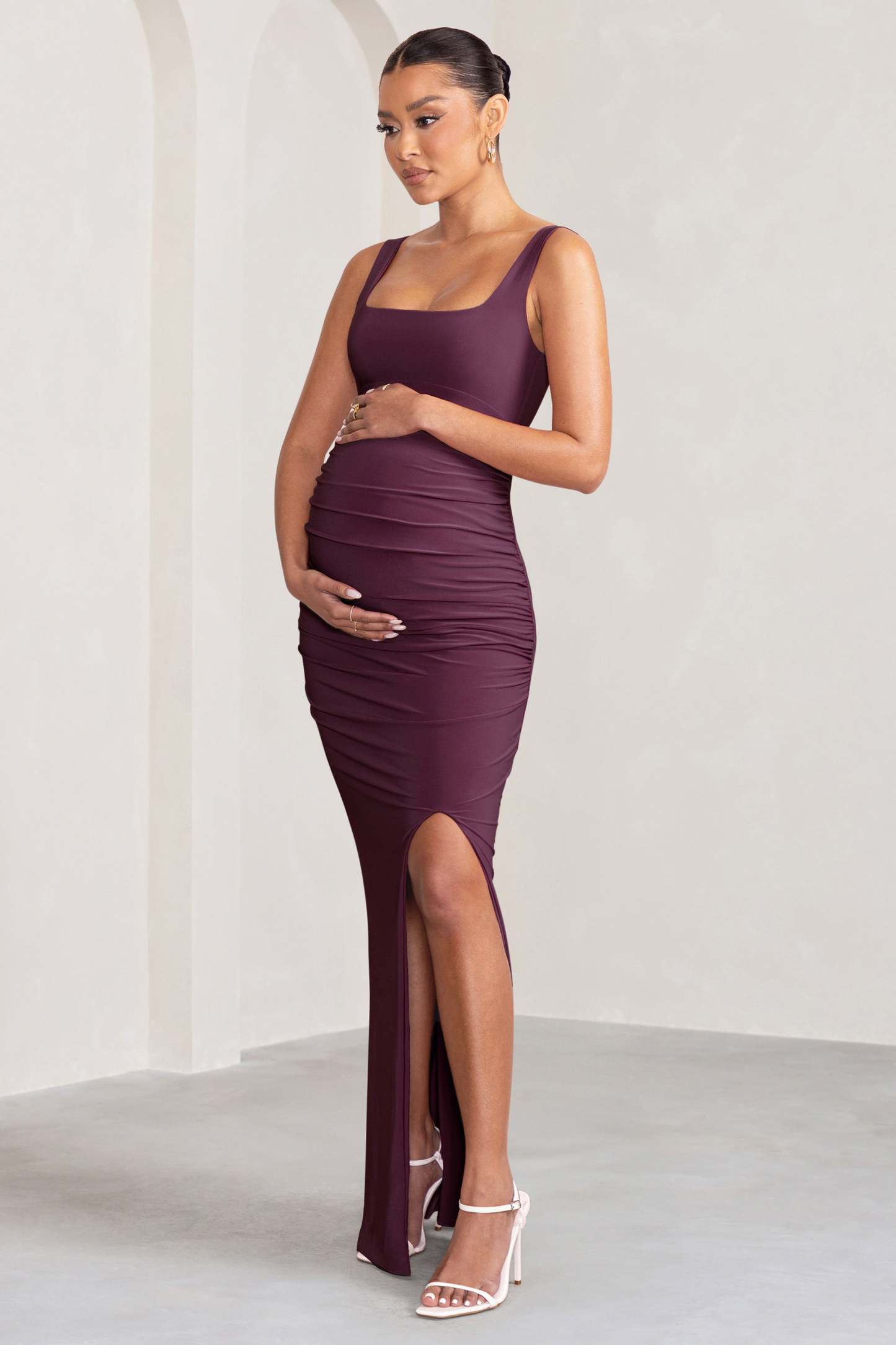 Avril Plum Square Neck Maternity Maxi Dress with Split-Fashionmomo.All Rights Reserved