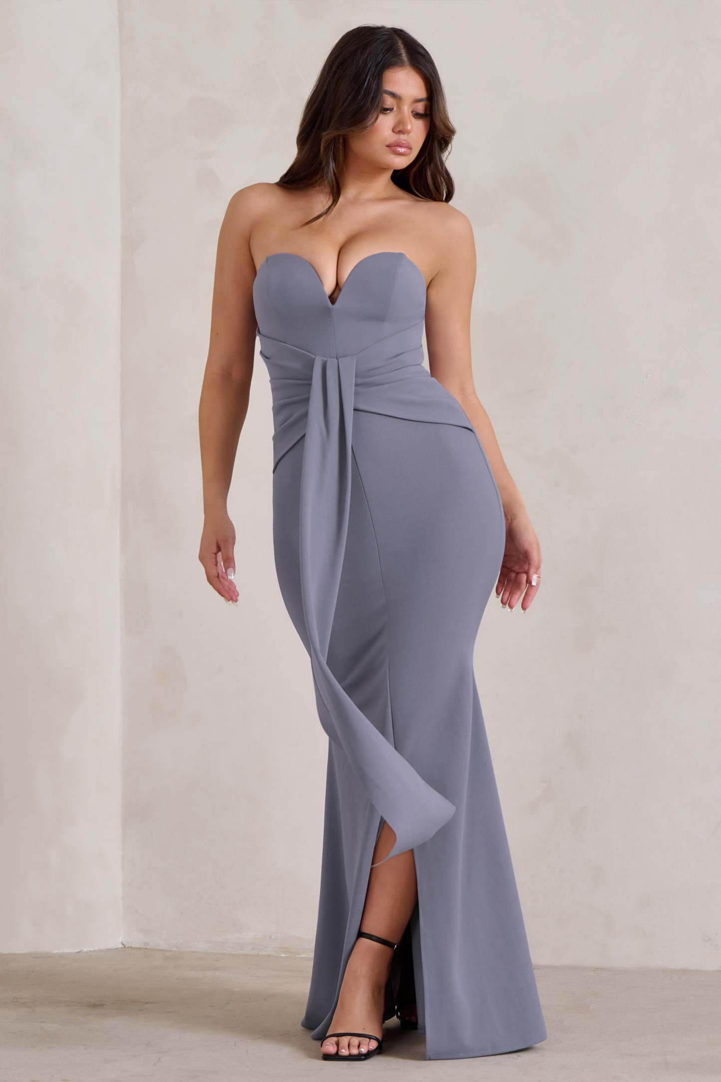 Carrie Grey Sweetheart Neckline Maxi Dress With Statement Tie-Fashionmomo.All Rights Reserved