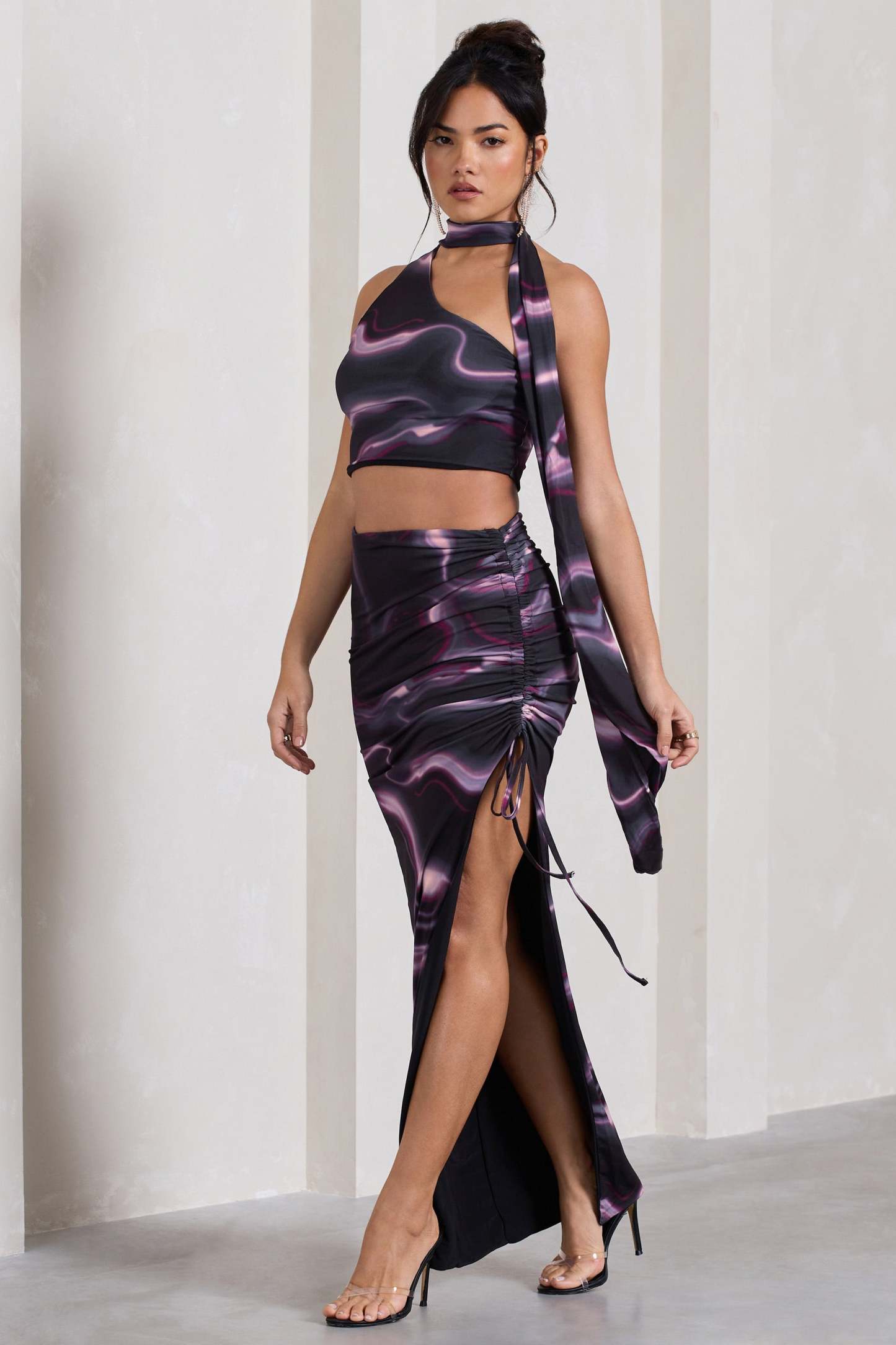 In The Air Black Printed Ruched Asymmetric High-Waisted Maxi Skirt-Fashionmomo.All Rights Reserved