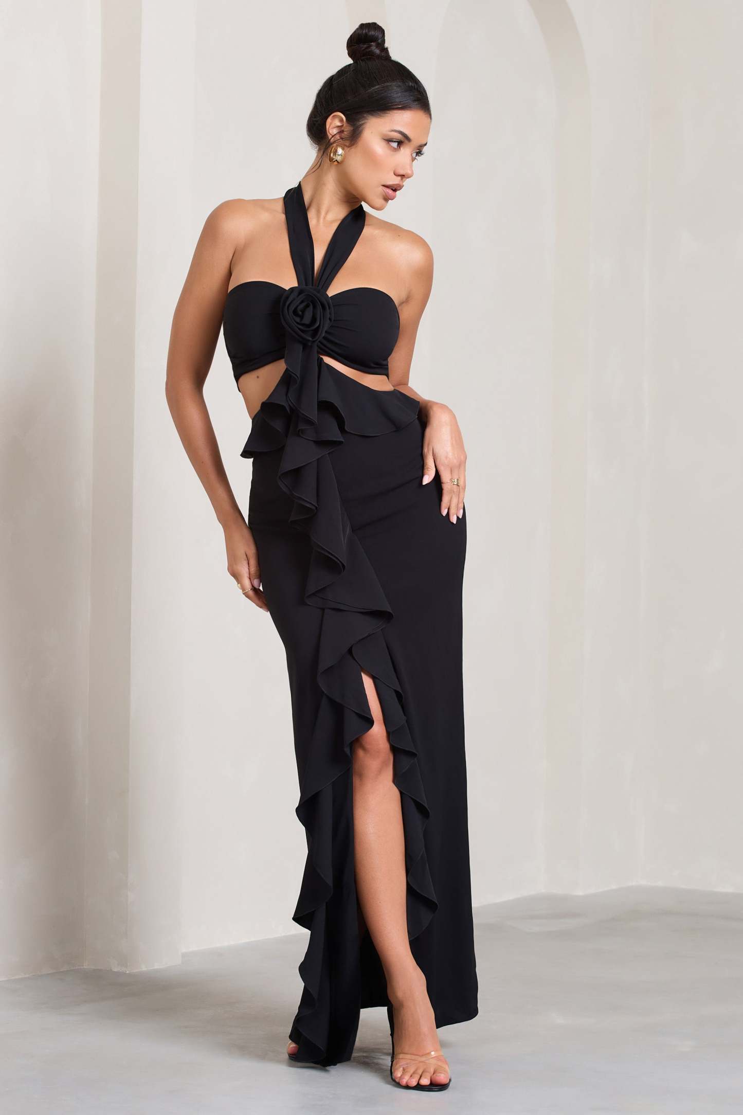 Powerful Black Cut-Out Halter-Neck Maxi Dress With Flower & Ruffles-Fashionmomo.All Rights Reserved