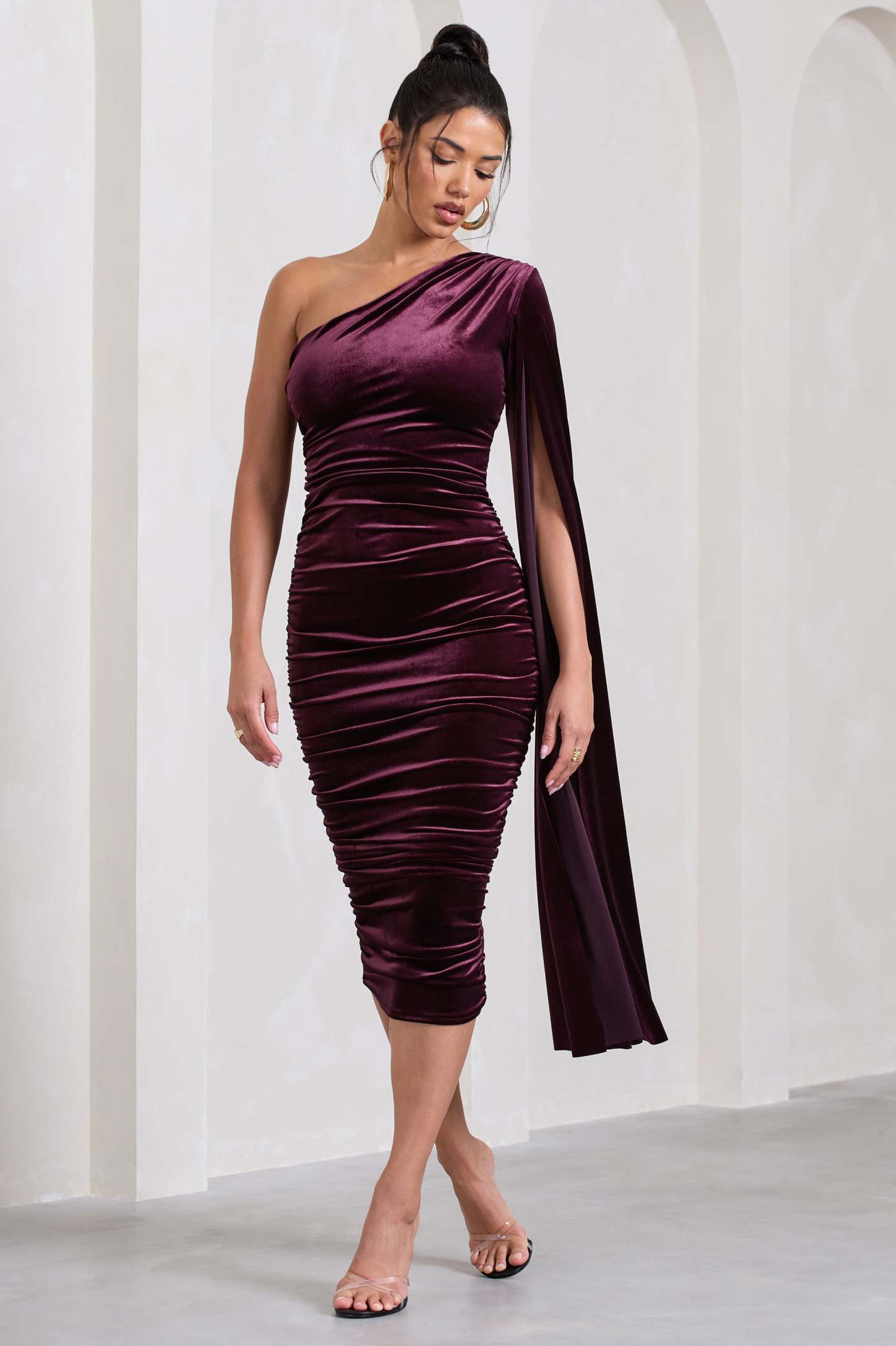 Gianna Port Velvet One Shoulder Cape Bodycon Midi Dress-Fashionmomo.All Rights Reserved