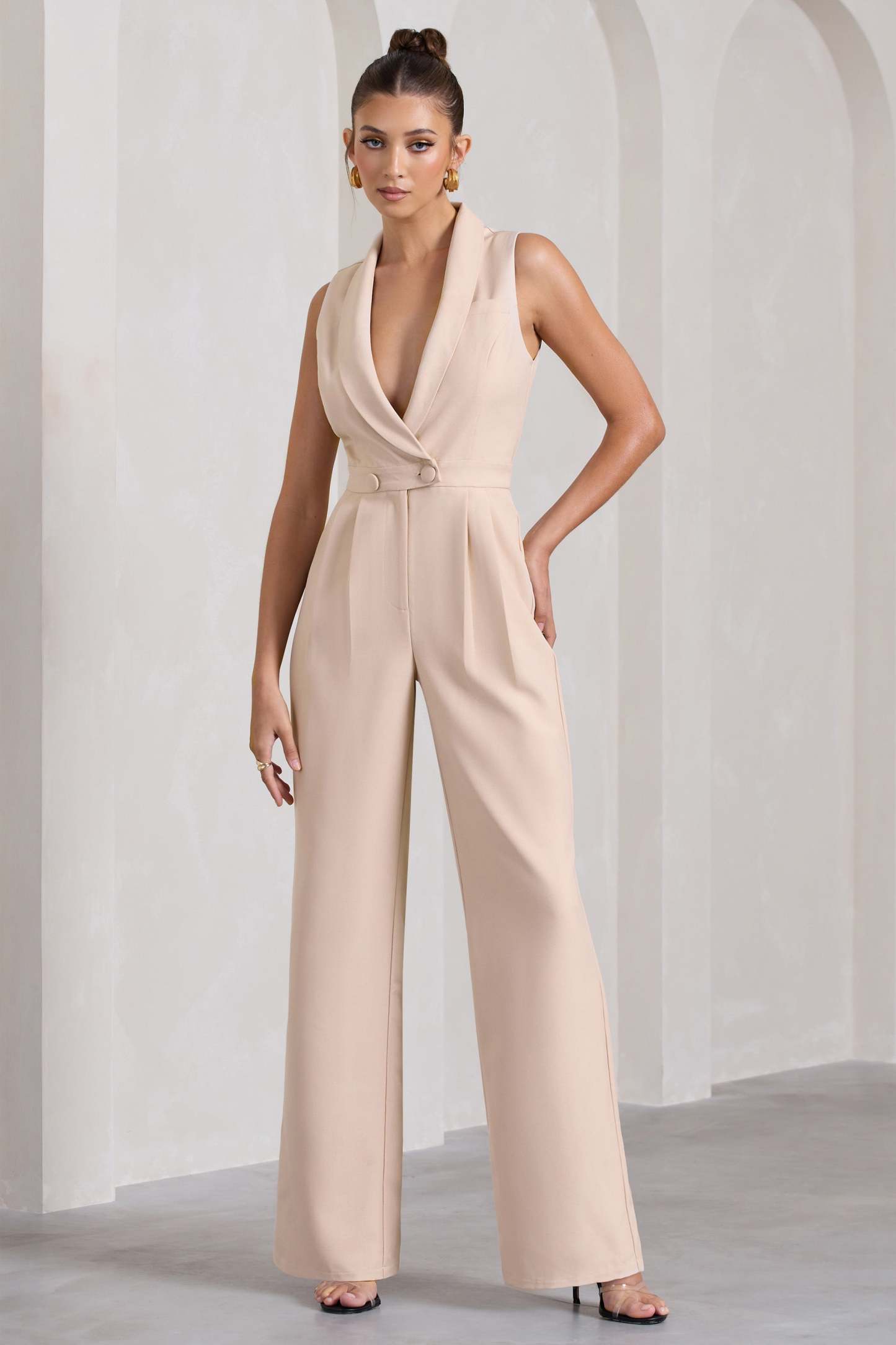 Endure Stone Tailored Sleeveless Wide-Leg Jumpsuit-Fashionmomo.All Rights Reserved
