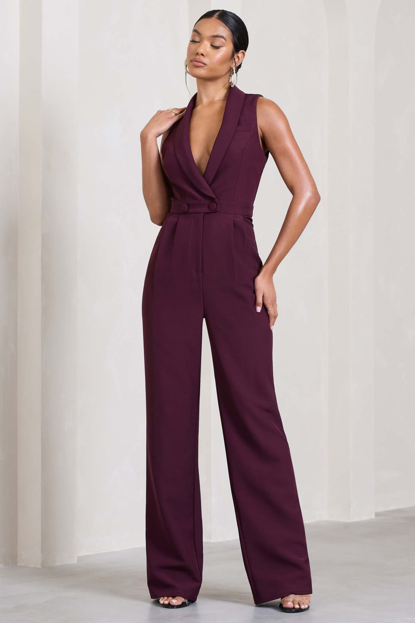 Endure Plum Tailored Sleeveless Wide-Leg Jumpsuit-Fashionmomo.All Rights Reserved